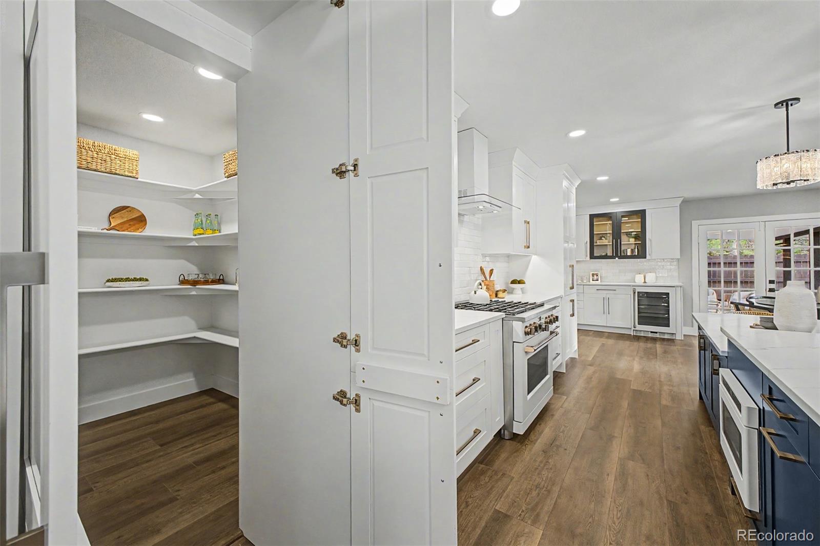 MLS Image #13 for 3081 s ash street,denver, Colorado