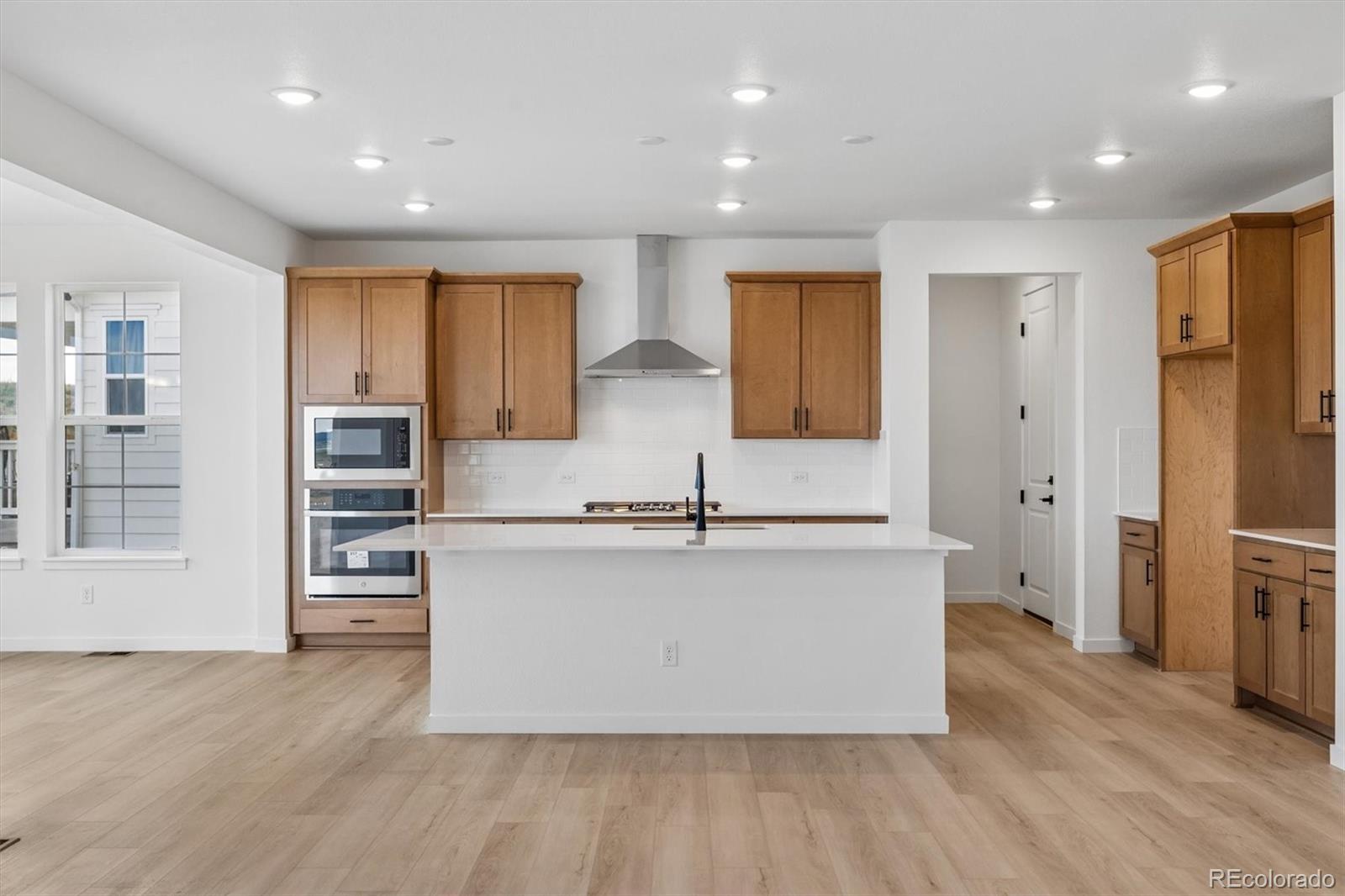 MLS Image #7 for 780  lawson drive,elizabeth, Colorado