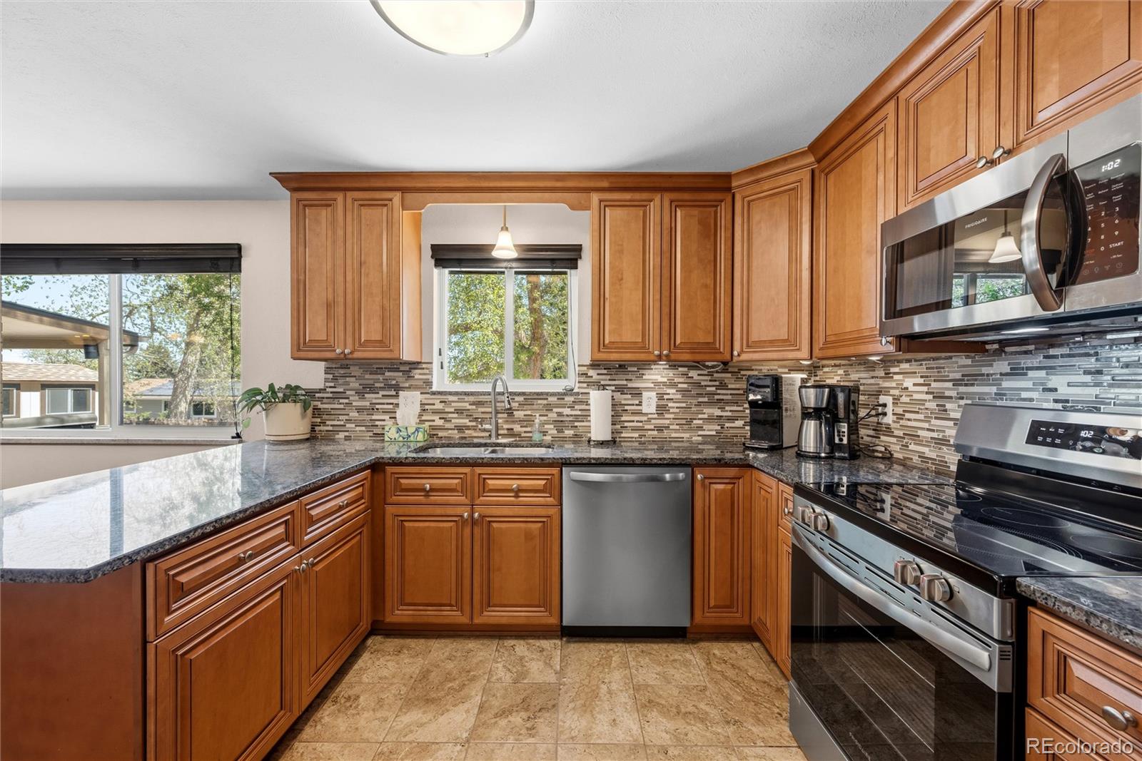 MLS Image #5 for 4810 s pierson way,littleton, Colorado