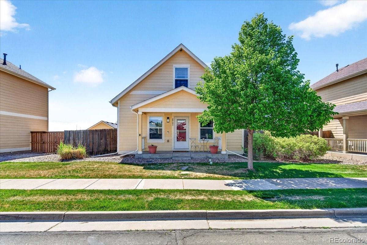 MLS Image #0 for 2721  quarterland street,strasburg, Colorado