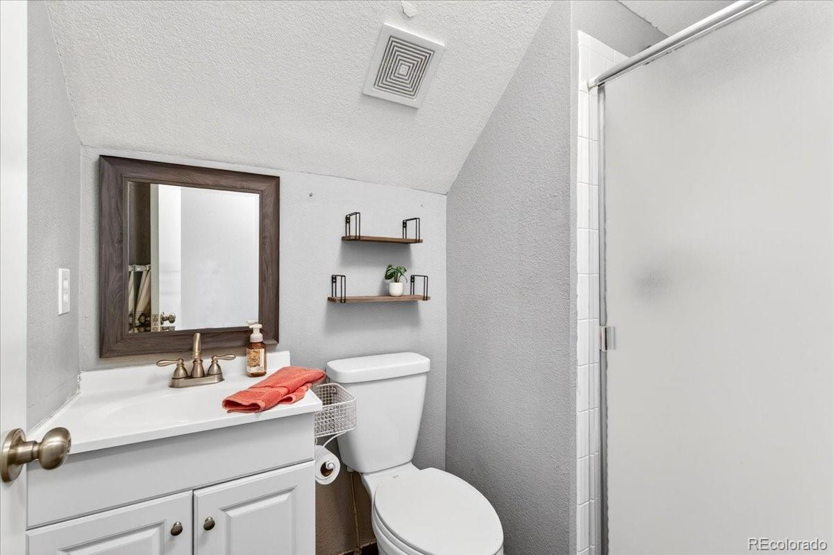 MLS Image #14 for 2721  quarterland street,strasburg, Colorado