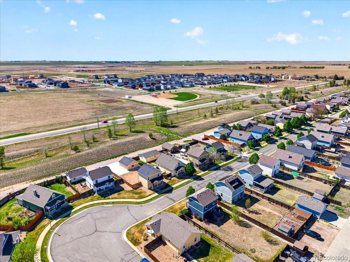 MLS Image #21 for 2721  quarterland street,strasburg, Colorado