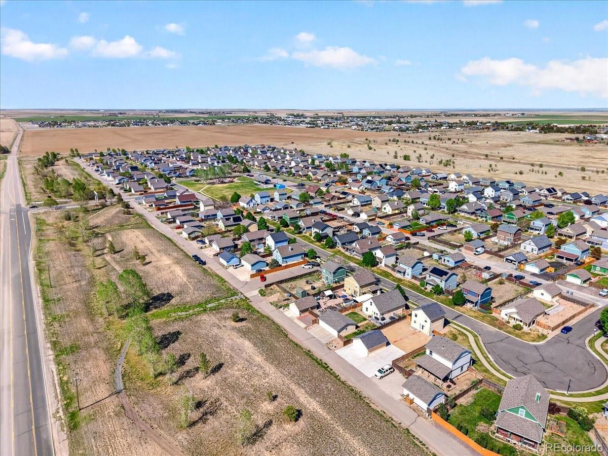 MLS Image #23 for 2721  quarterland street,strasburg, Colorado