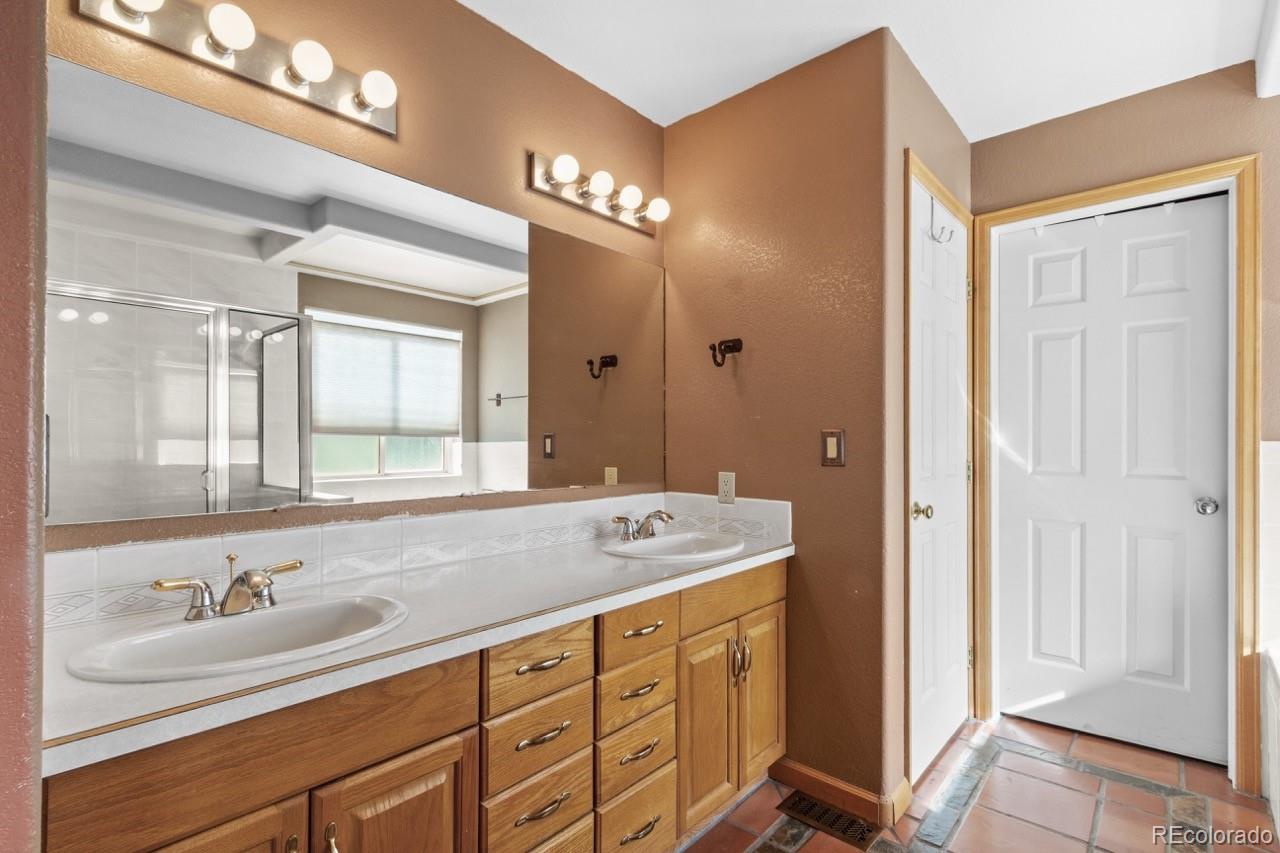 MLS Image #12 for 14444  6215 road,montrose, Colorado