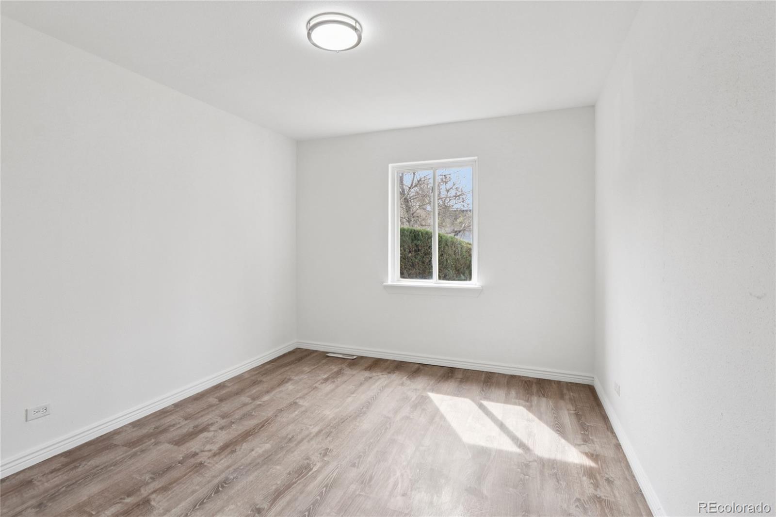 MLS Image #13 for 3089 w 18th avenue,denver, Colorado