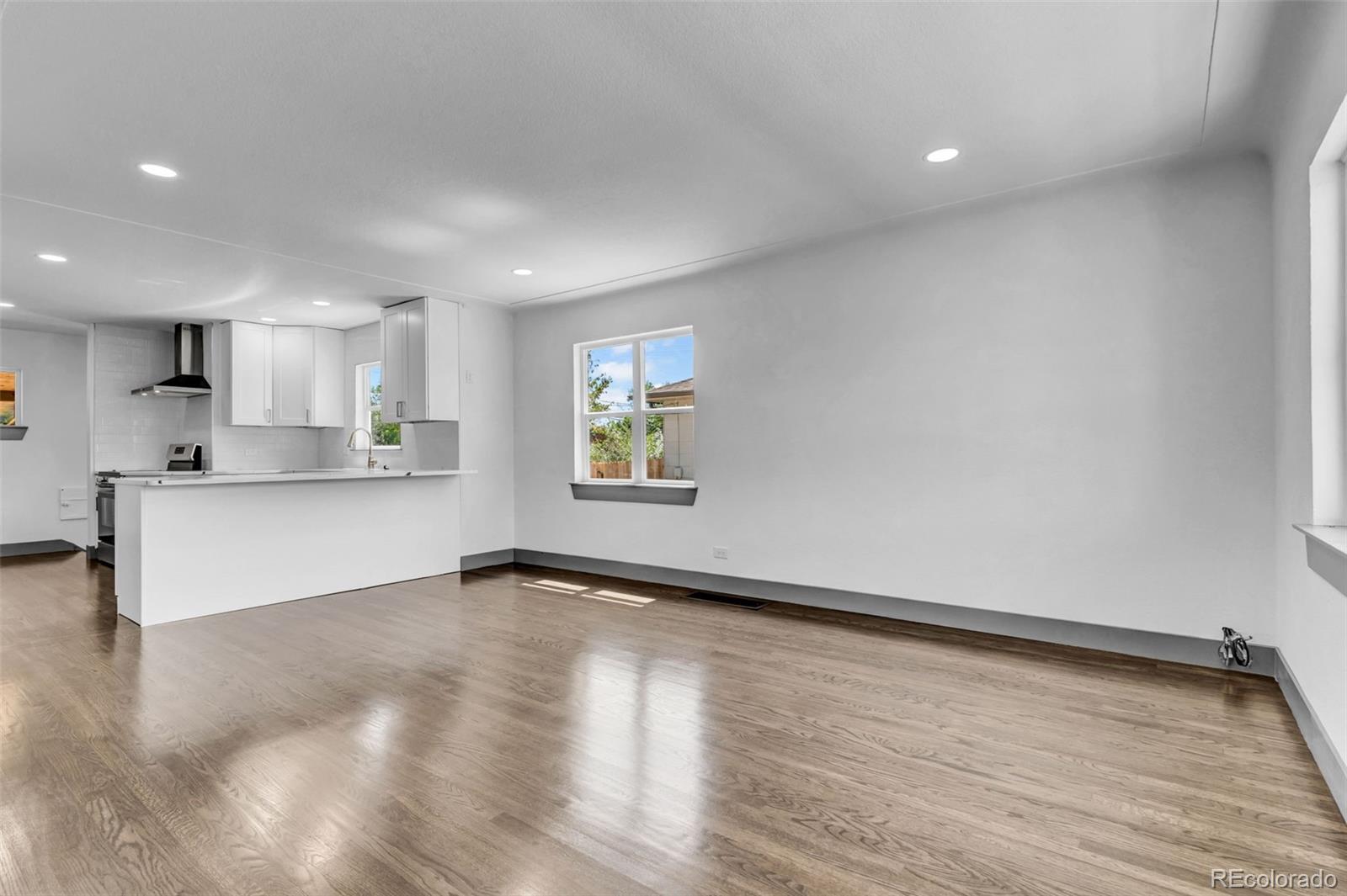 MLS Image #10 for 510  winona court,denver, Colorado