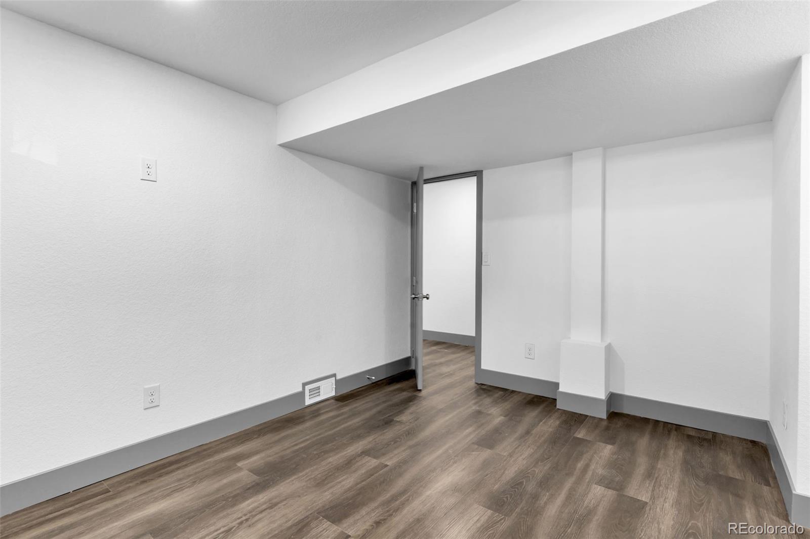 MLS Image #29 for 510  winona court,denver, Colorado