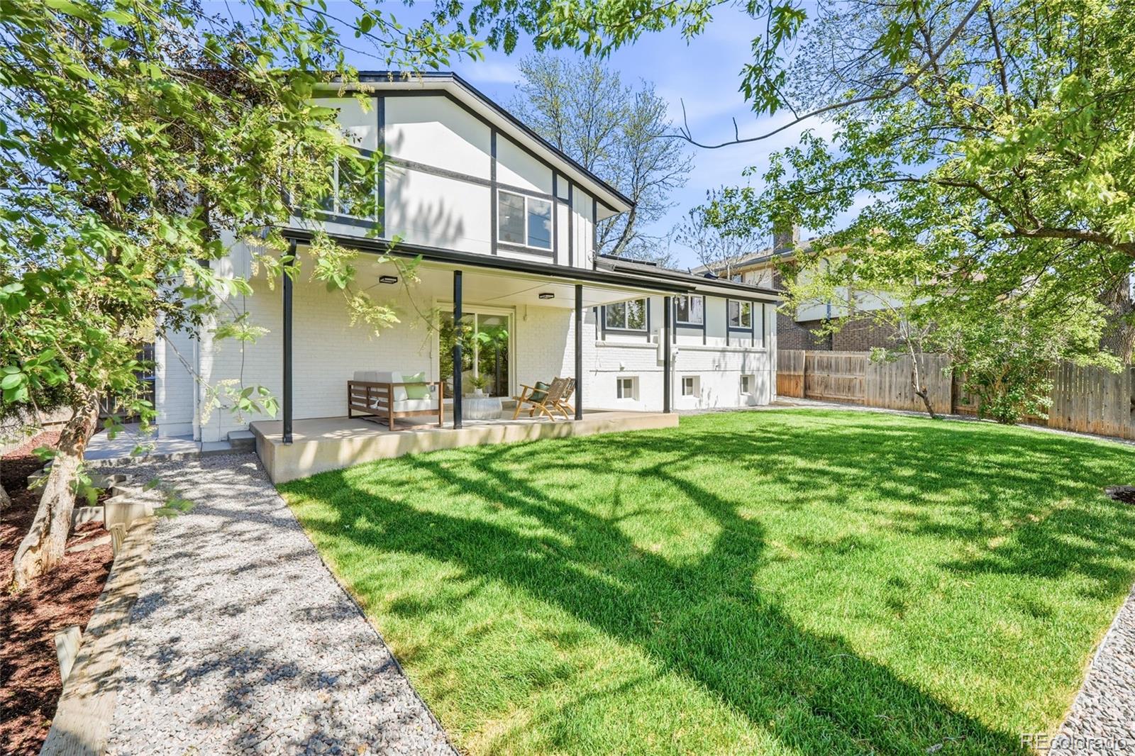 MLS Image #13 for 3057 s rosemary street,denver, Colorado