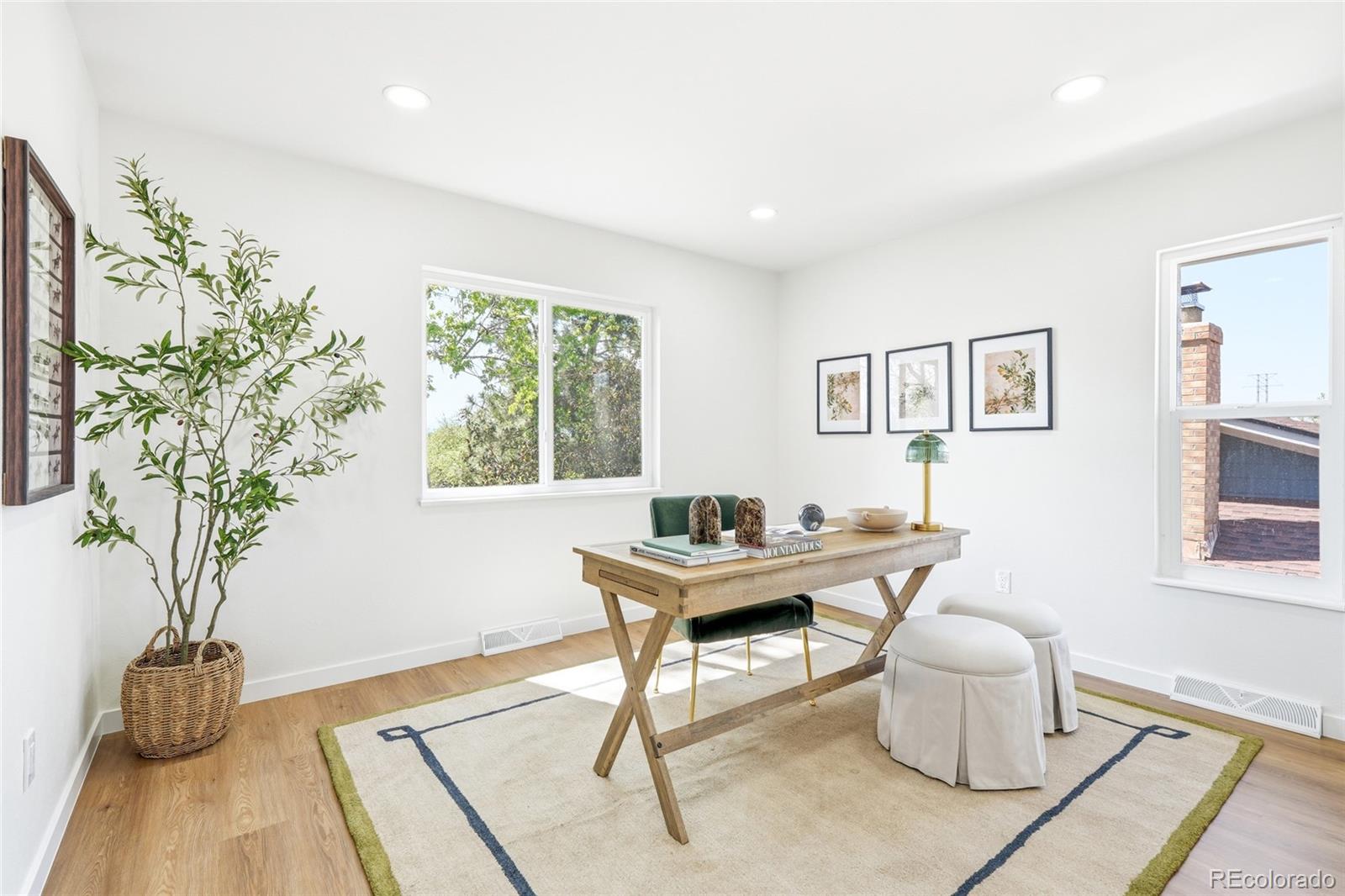 MLS Image #17 for 3057 s rosemary street,denver, Colorado