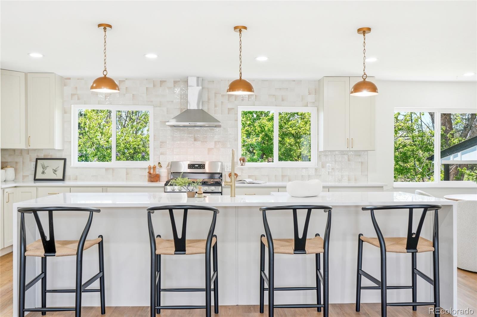 MLS Image #2 for 3057 s rosemary street,denver, Colorado
