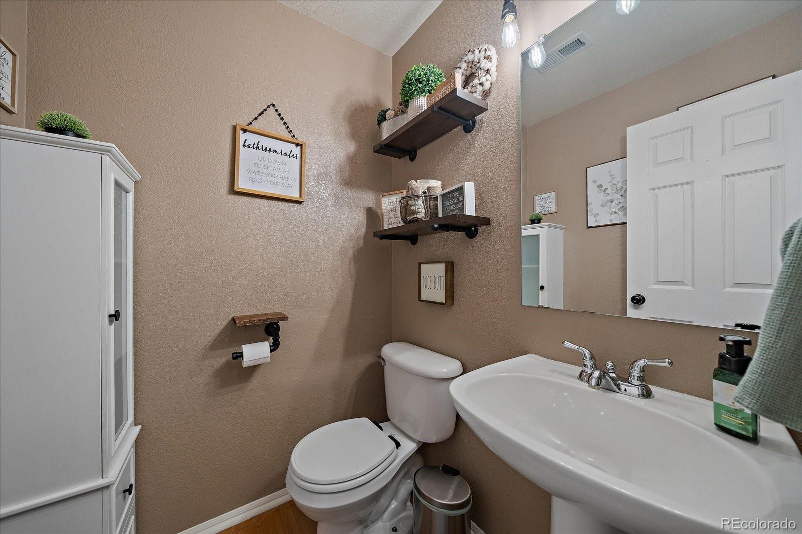 MLS Image #10 for 7670  brown bear court,littleton, Colorado