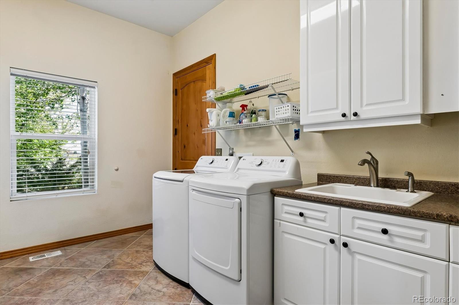 MLS Image #20 for 46527  sunset view way,parker, Colorado
