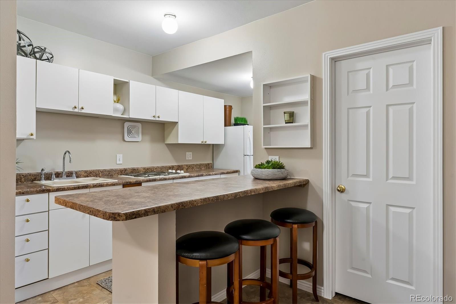 MLS Image #29 for 46527  sunset view way,parker, Colorado