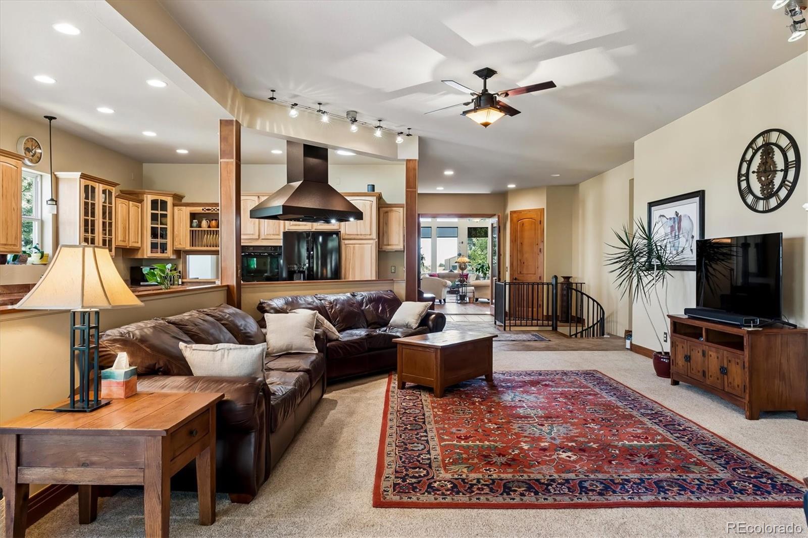 MLS Image #9 for 46527  sunset view way,parker, Colorado