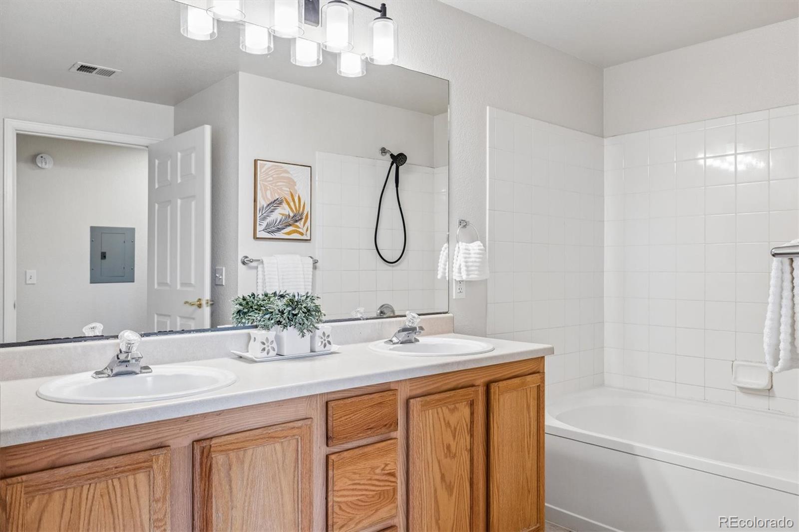 MLS Image #16 for 7440 s blackhawk street 104,englewood, Colorado