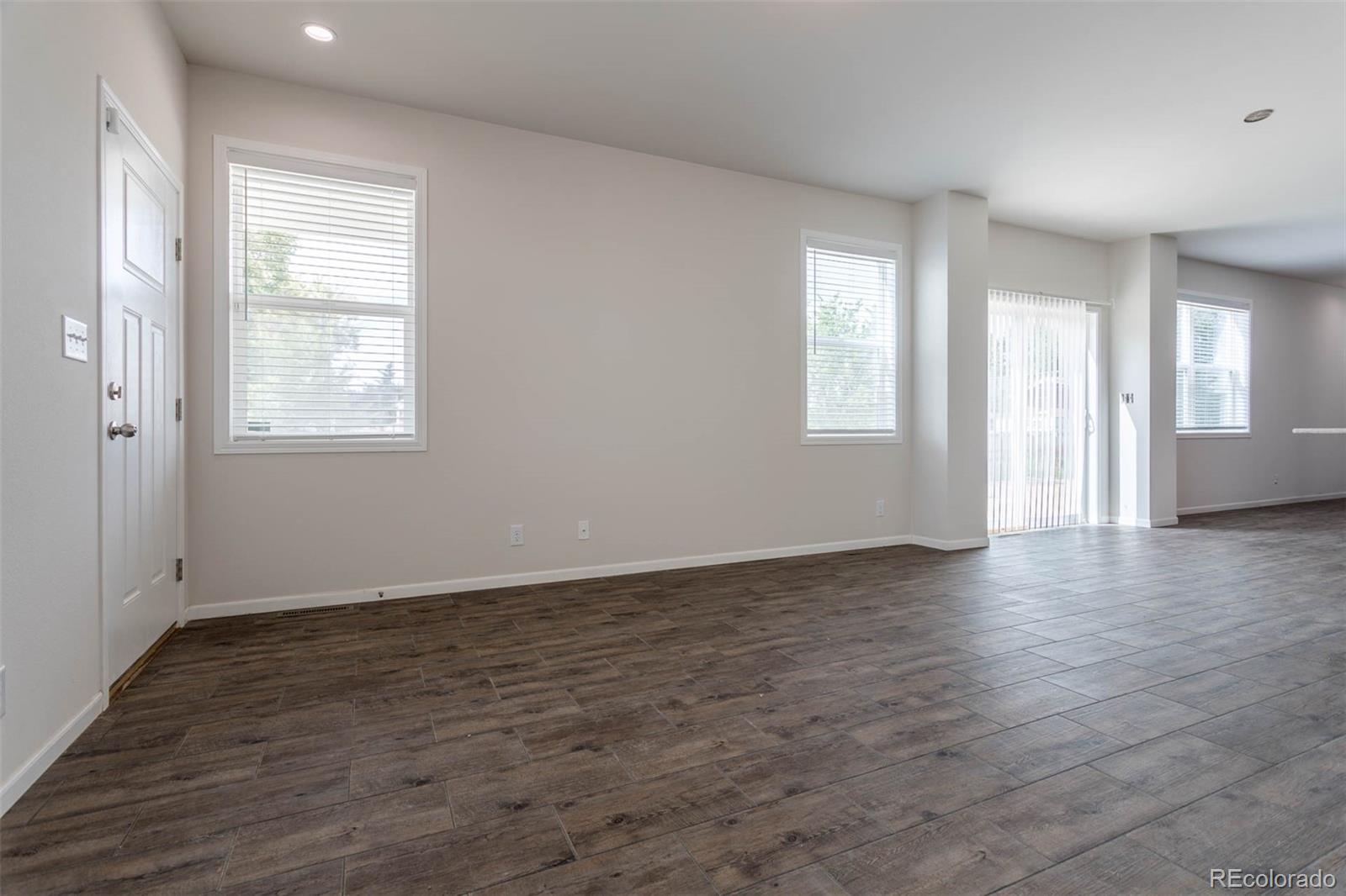 MLS Image #3 for 2380 n emporia street,aurora, Colorado