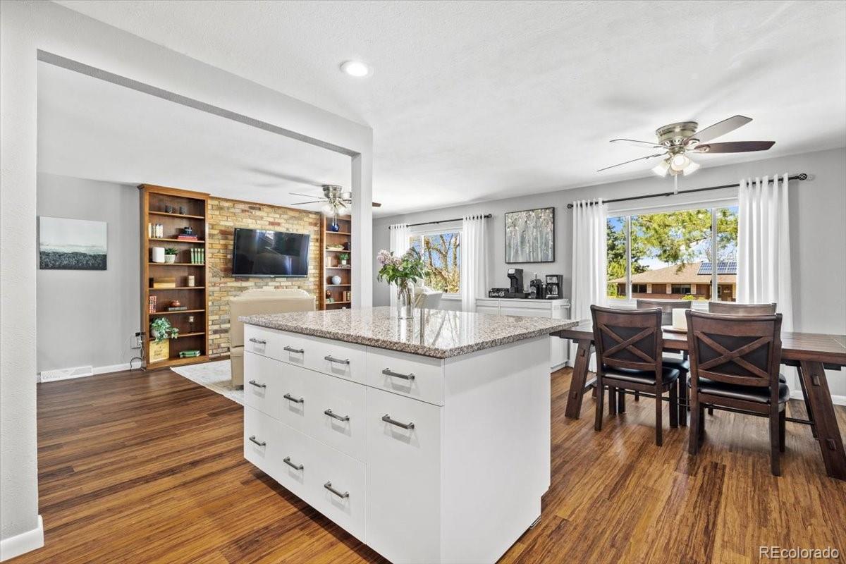 MLS Image #12 for 6634 s buffalo drive,littleton, Colorado