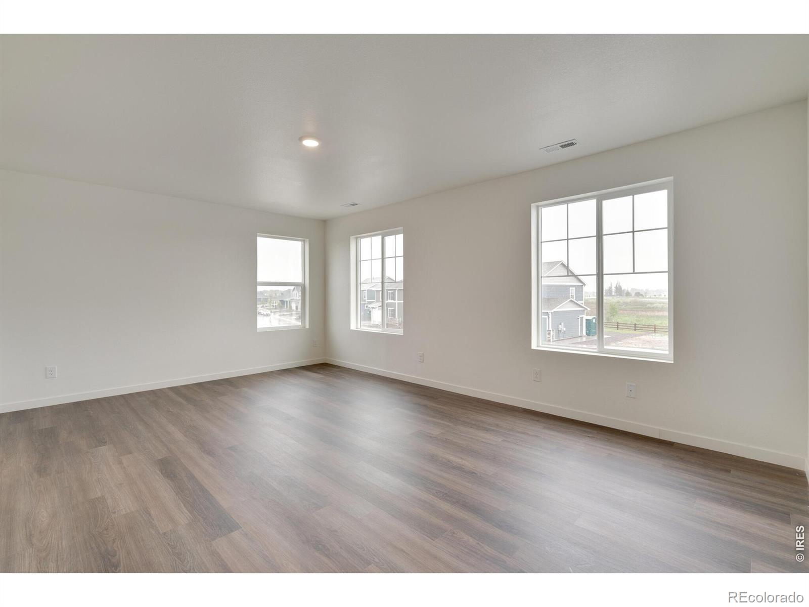 MLS Image #14 for 2308  base street,fort lupton, Colorado