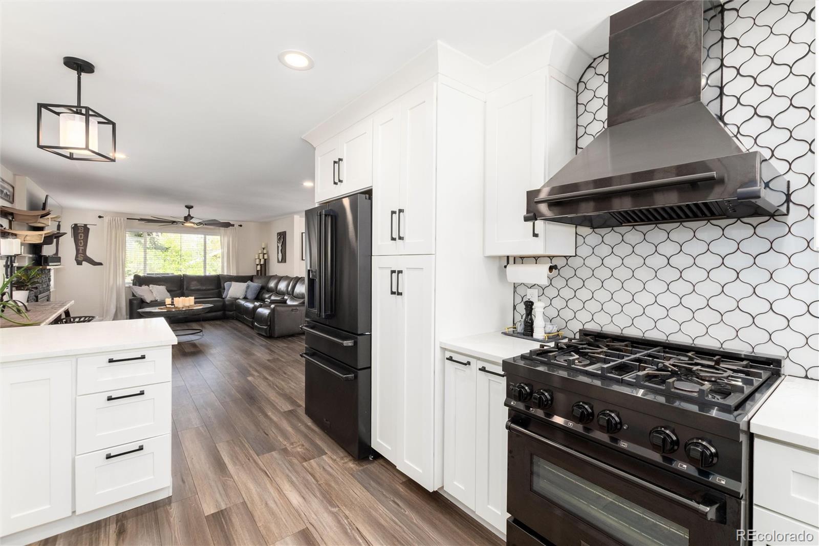 MLS Image #12 for 3231 s university boulevard,englewood, Colorado