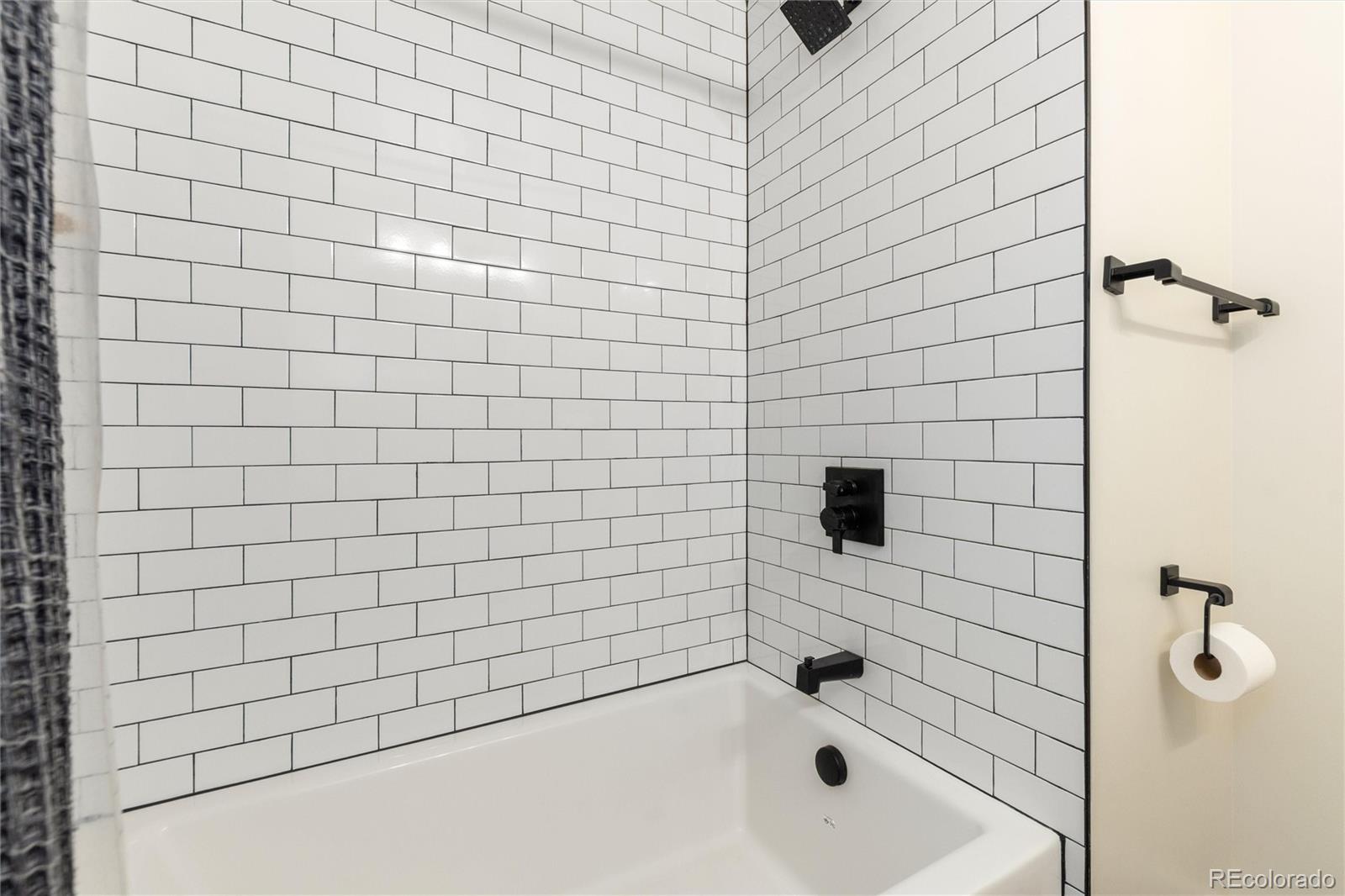 MLS Image #26 for 3231 s university boulevard,englewood, Colorado