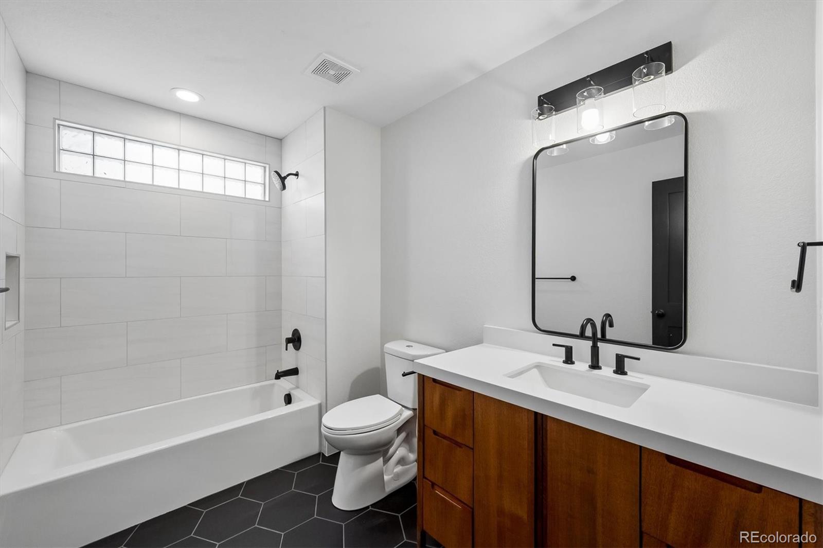 MLS Image #24 for 5034  perth court,denver, Colorado