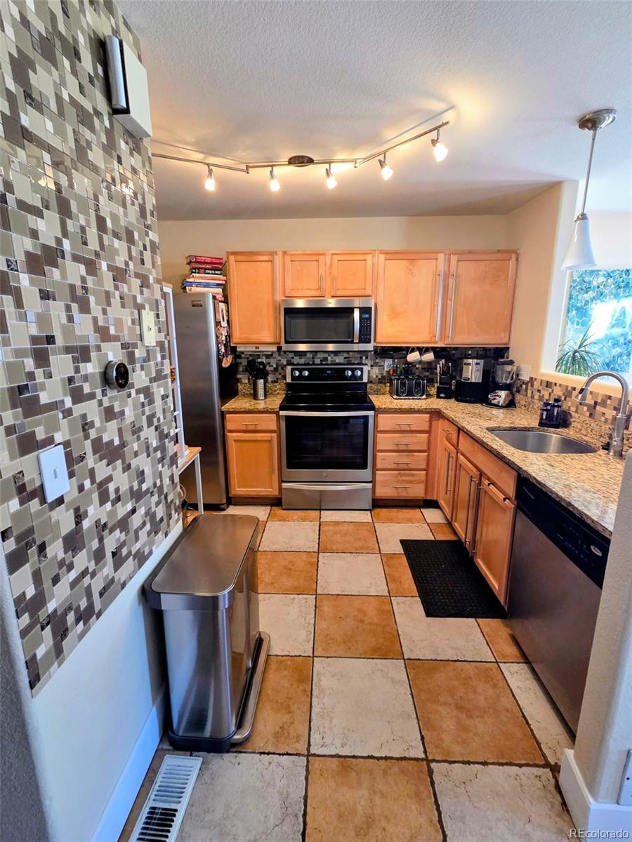 MLS Image #20 for 4873  cornish court,denver, Colorado