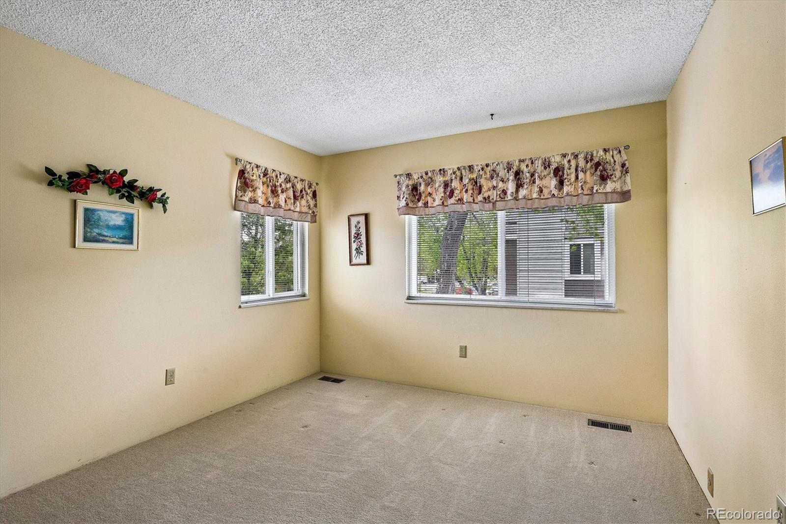 MLS Image #17 for 6685 e arizona avenue,denver, Colorado