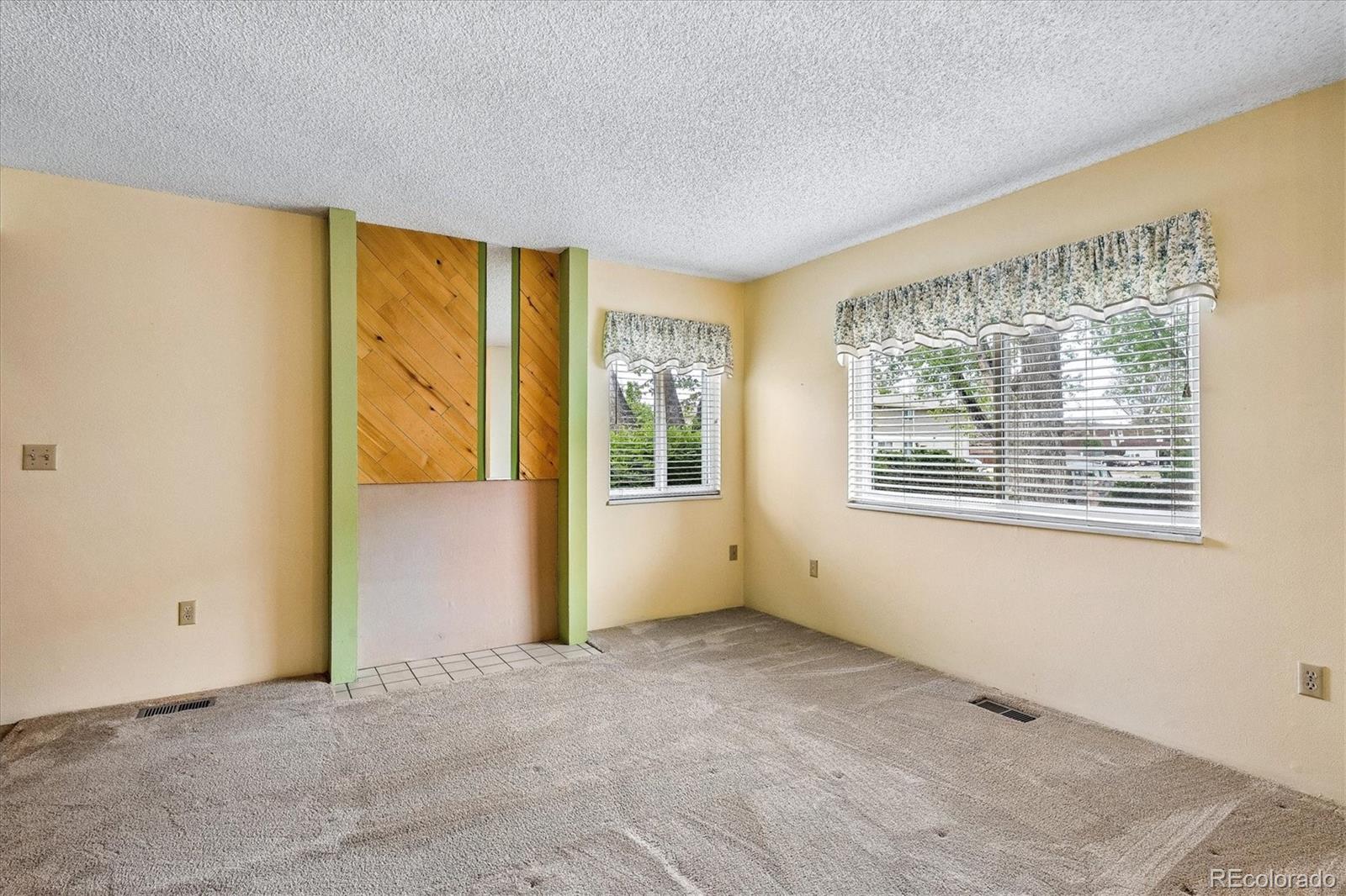 MLS Image #3 for 6685 e arizona avenue,denver, Colorado