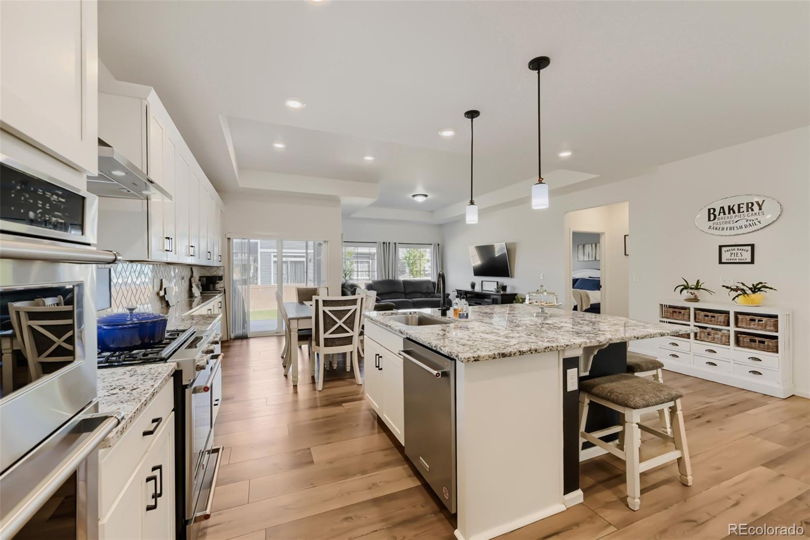 MLS Image #12 for 10928  memphis court,commerce city, Colorado