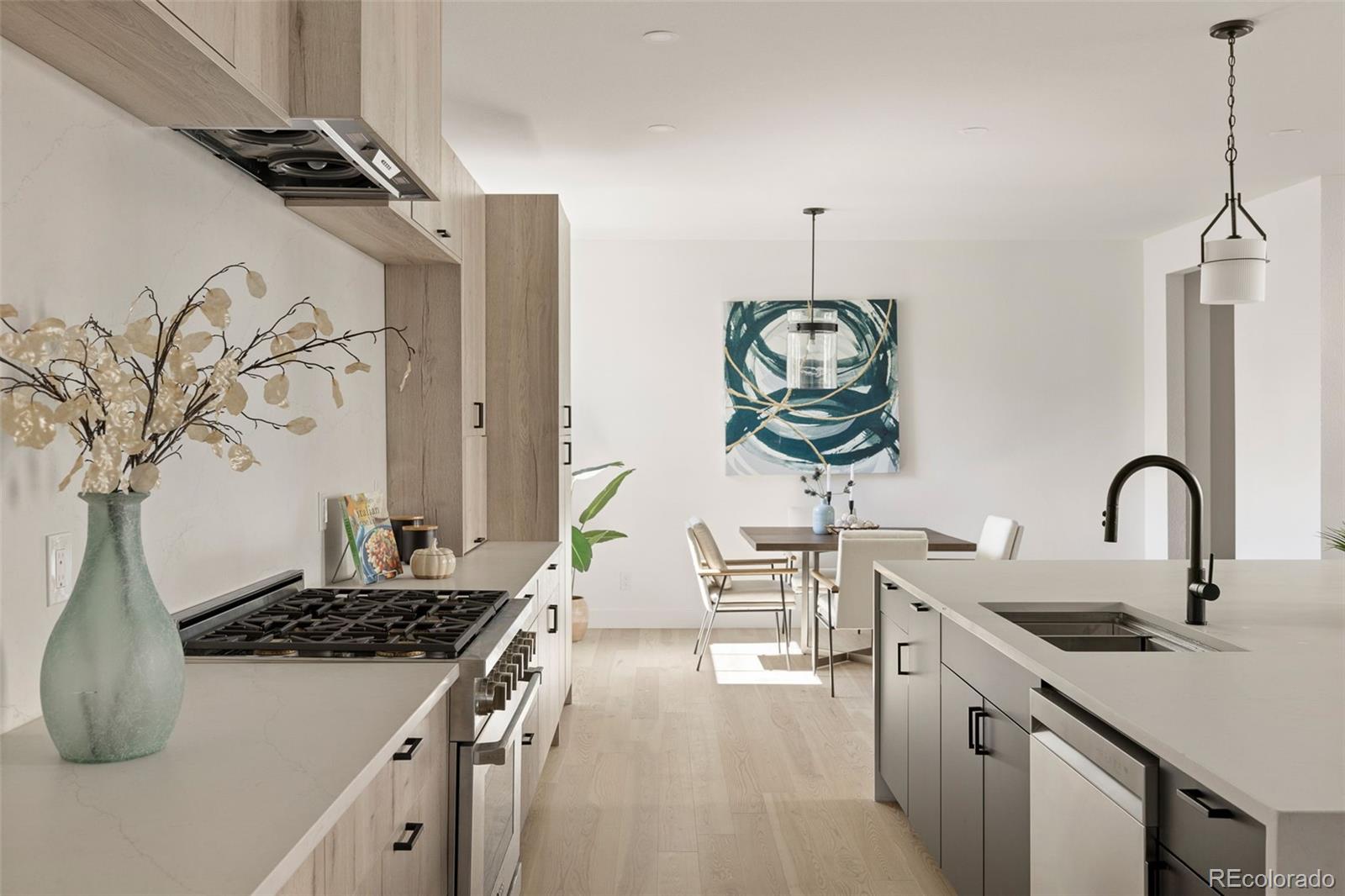 MLS Image #11 for 4547 s clarkson street,englewood, Colorado