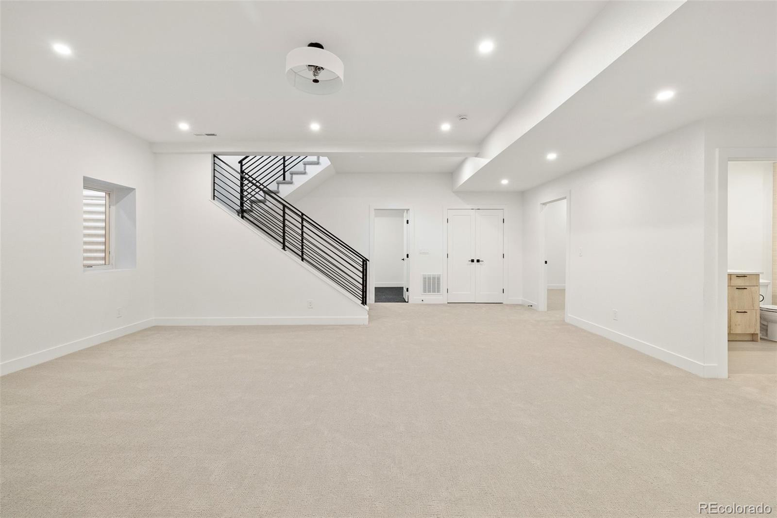 MLS Image #38 for 4547 s clarkson street,englewood, Colorado