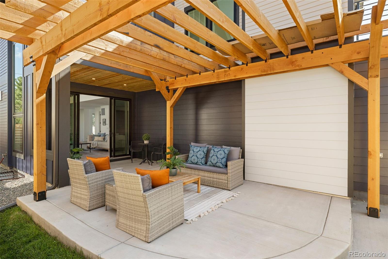 MLS Image #48 for 4547 s clarkson street,englewood, Colorado