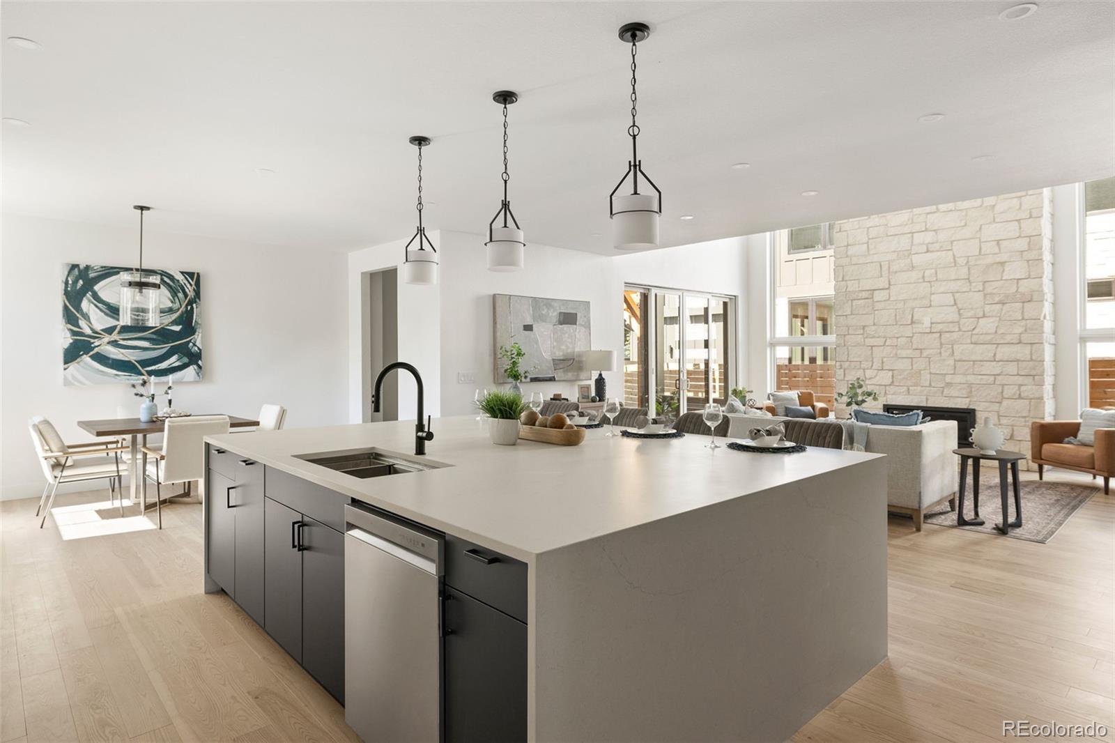 MLS Image #9 for 4547 s clarkson street,englewood, Colorado