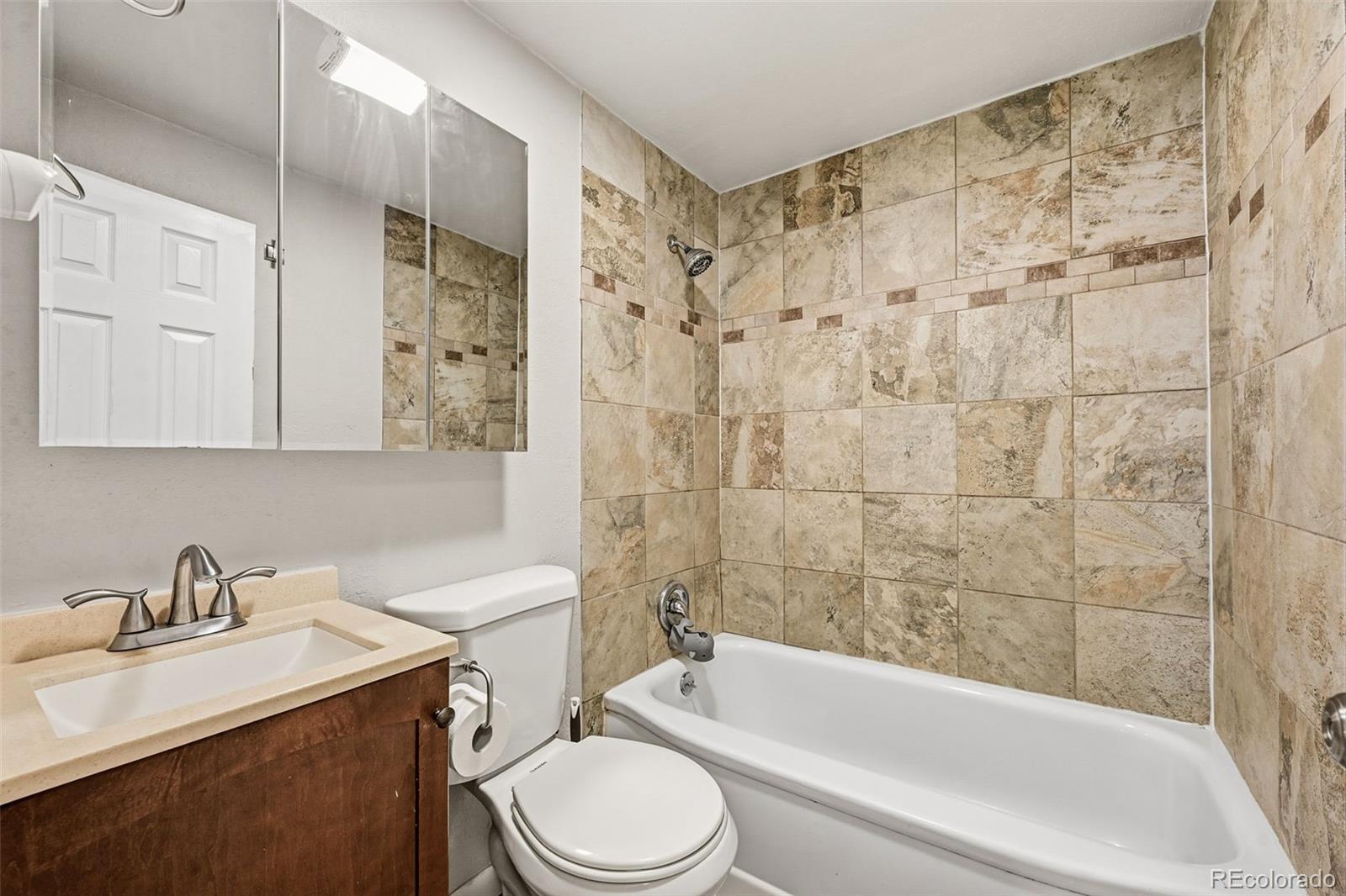 MLS Image #14 for 2425  reed street,lakewood, Colorado