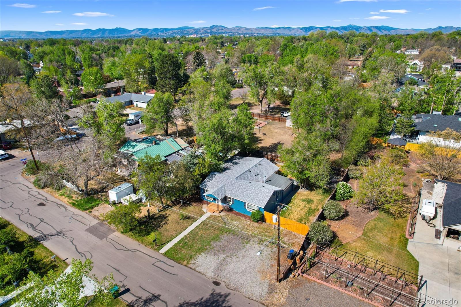 MLS Image #33 for 2425  reed street,lakewood, Colorado