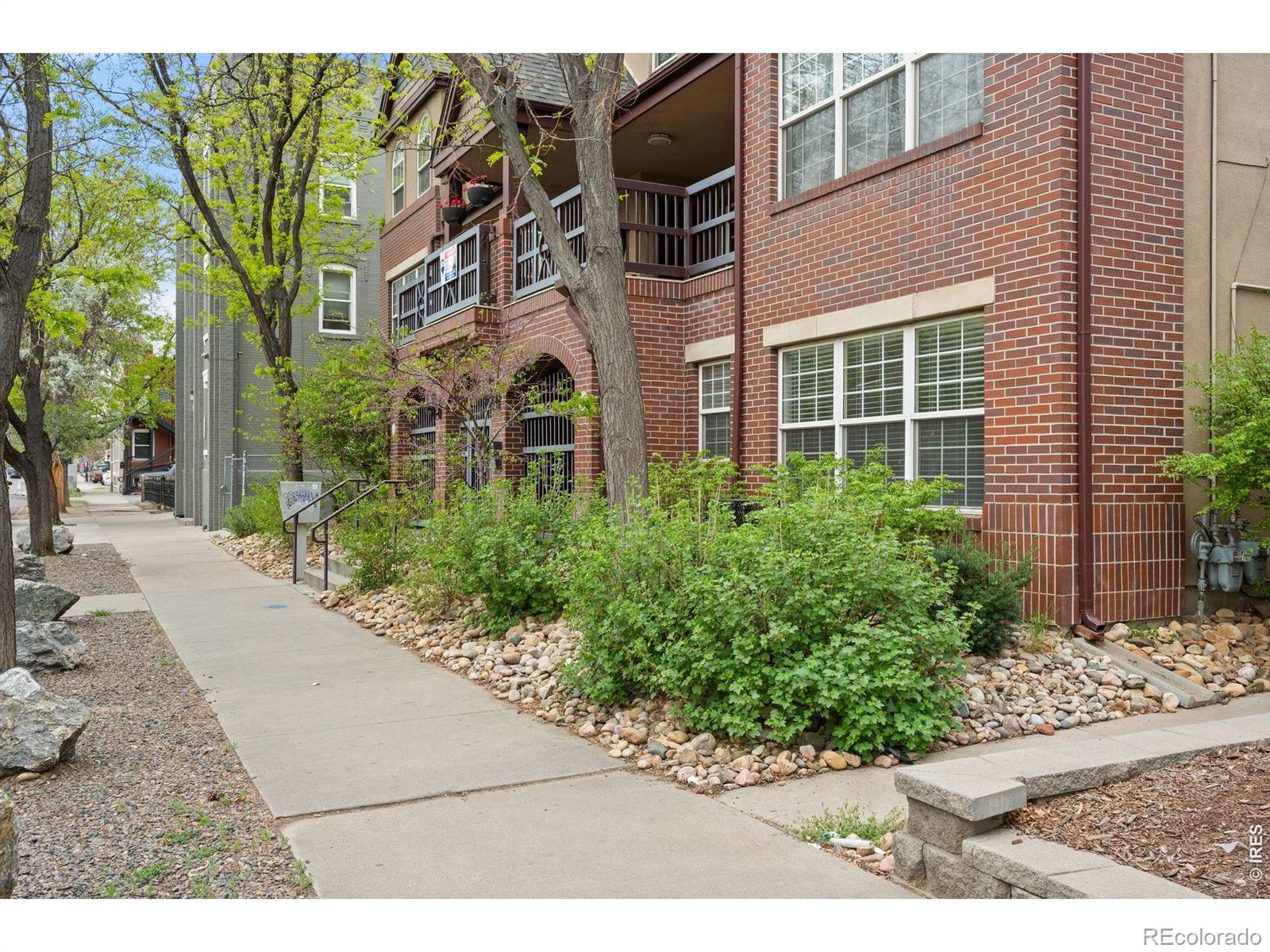 MLS Image #21 for 1641 n washington street a,denver, Colorado