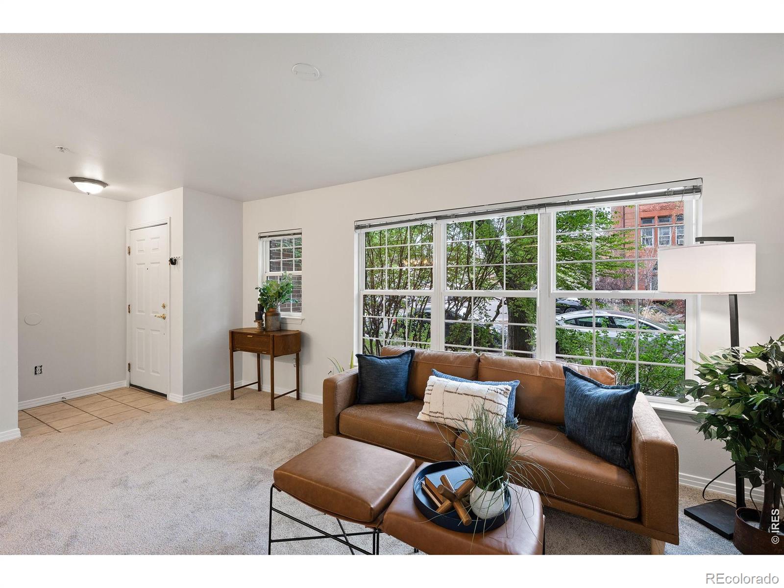 MLS Image #5 for 1641 n washington street a,denver, Colorado