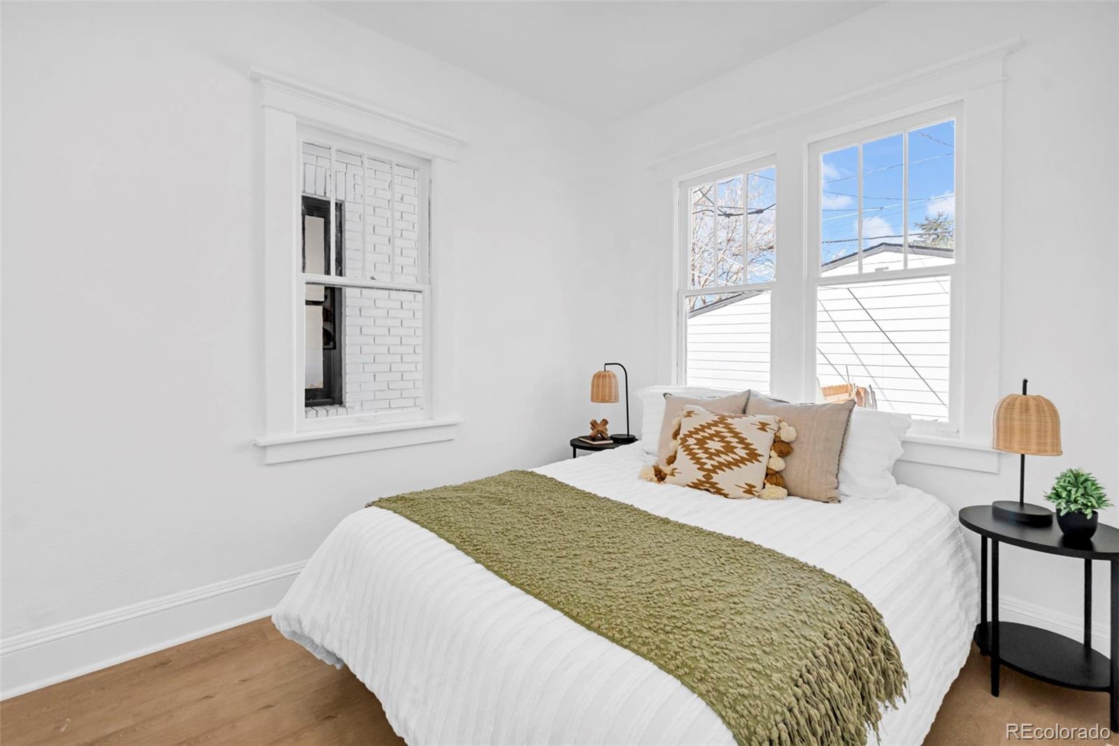 MLS Image #10 for 1393 n newton street,denver, Colorado