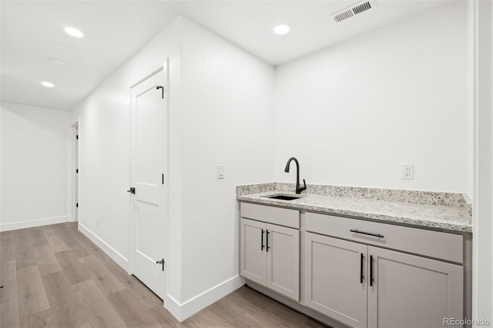 MLS Image #16 for 360 w stanford avenue,englewood, Colorado