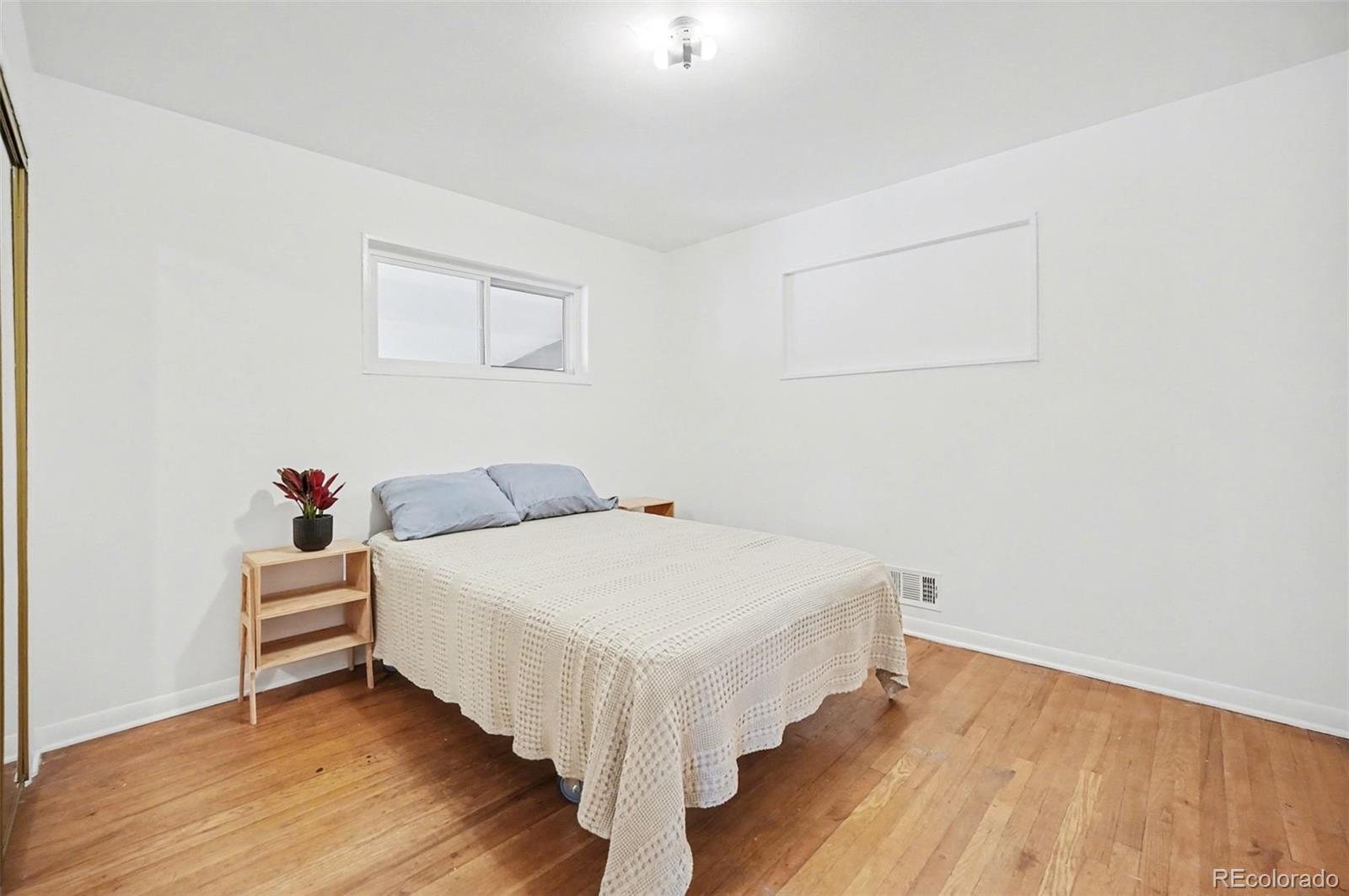 MLS Image #10 for 6910  ruth way,denver, Colorado