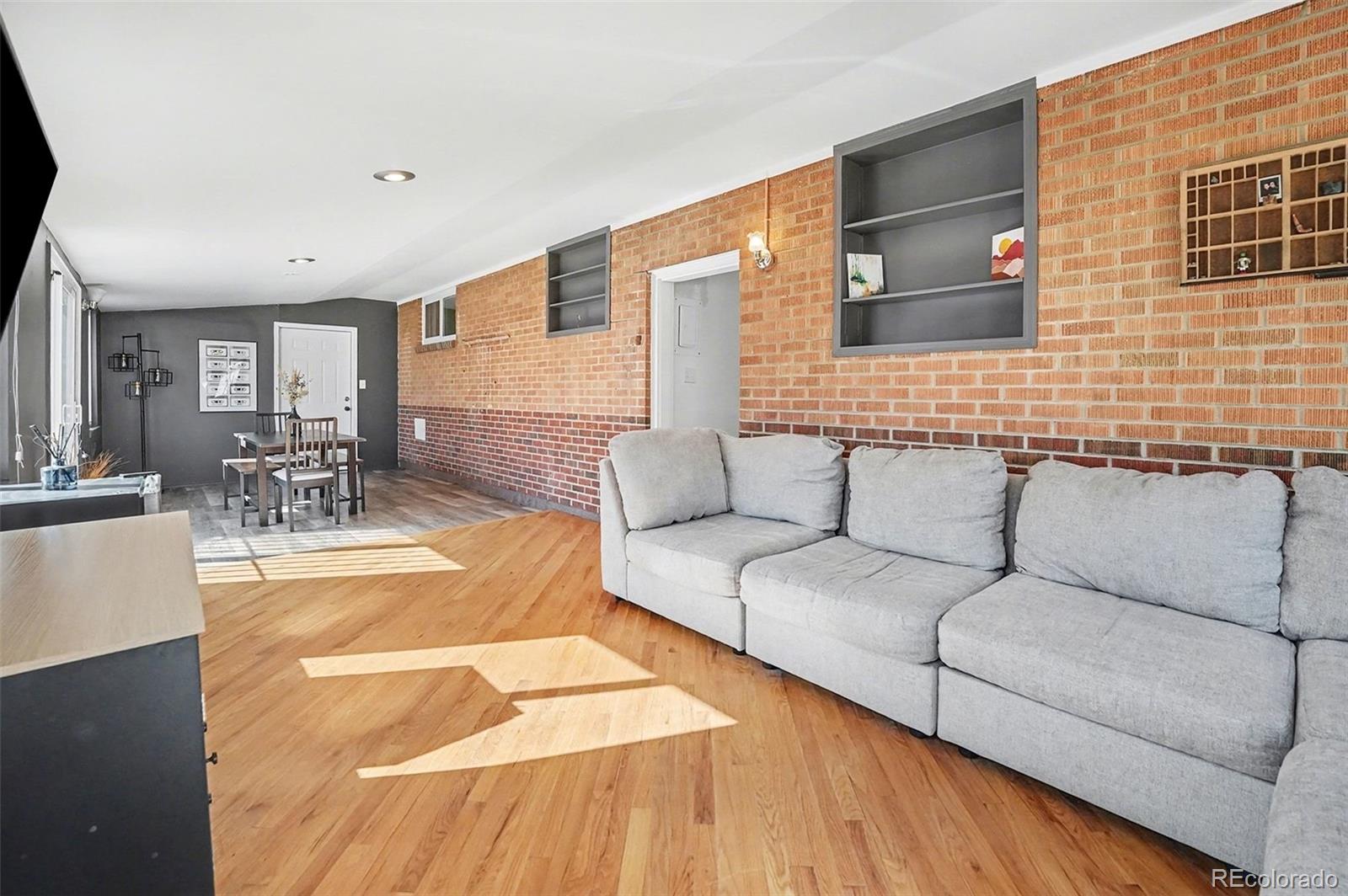 MLS Image #14 for 6910  ruth way,denver, Colorado