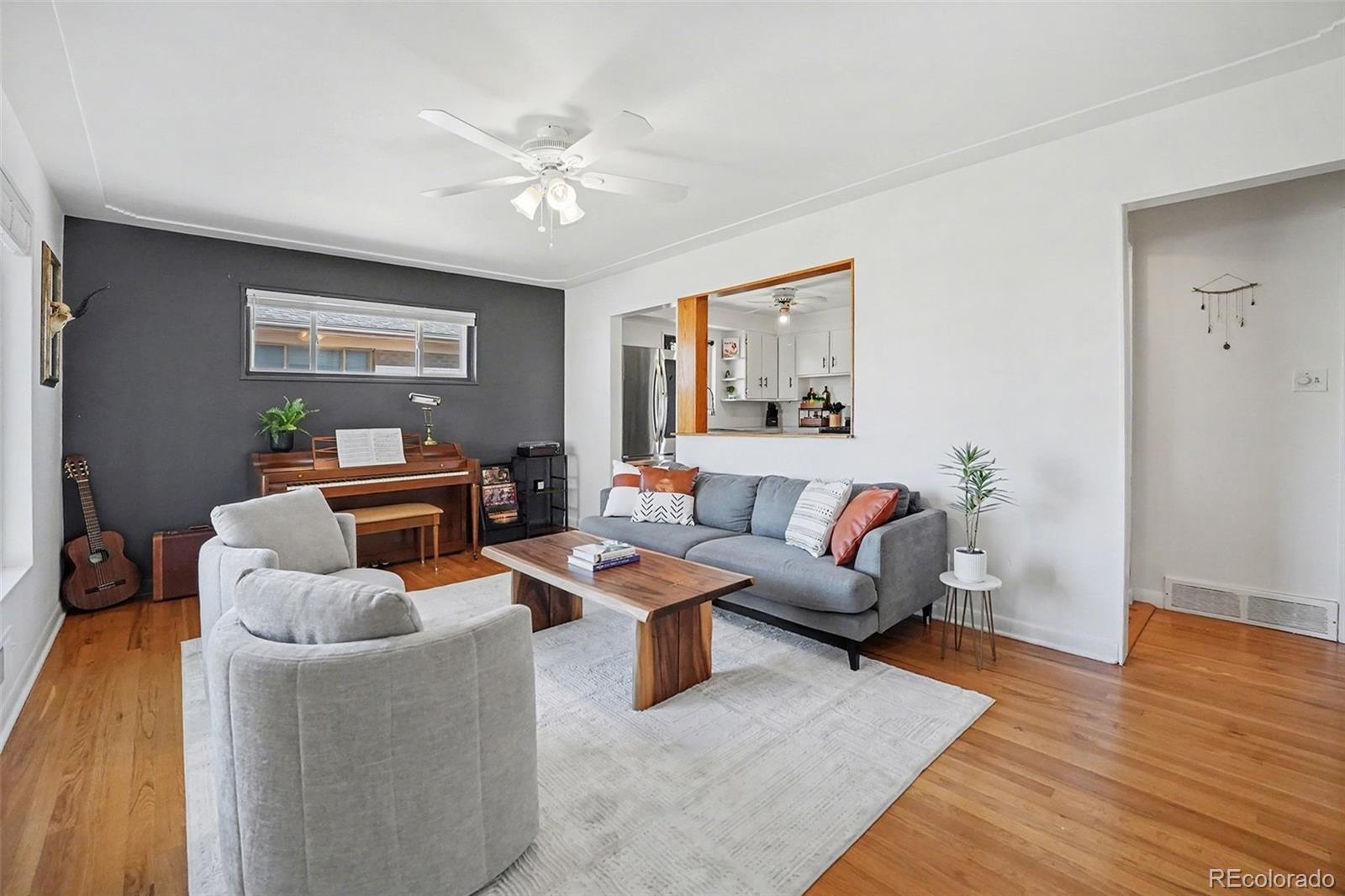 MLS Image #4 for 6910  ruth way,denver, Colorado