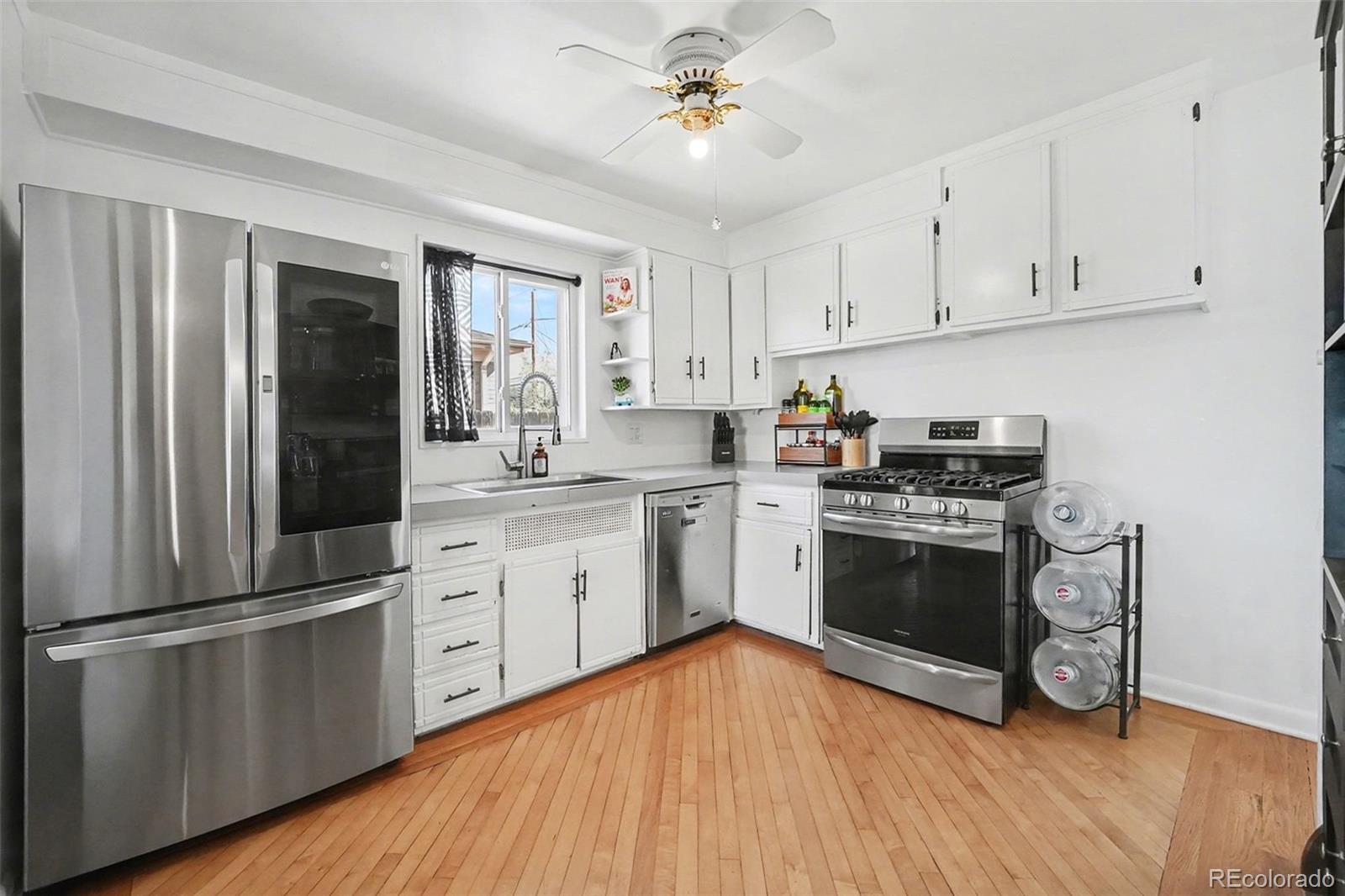MLS Image #7 for 6910  ruth way,denver, Colorado