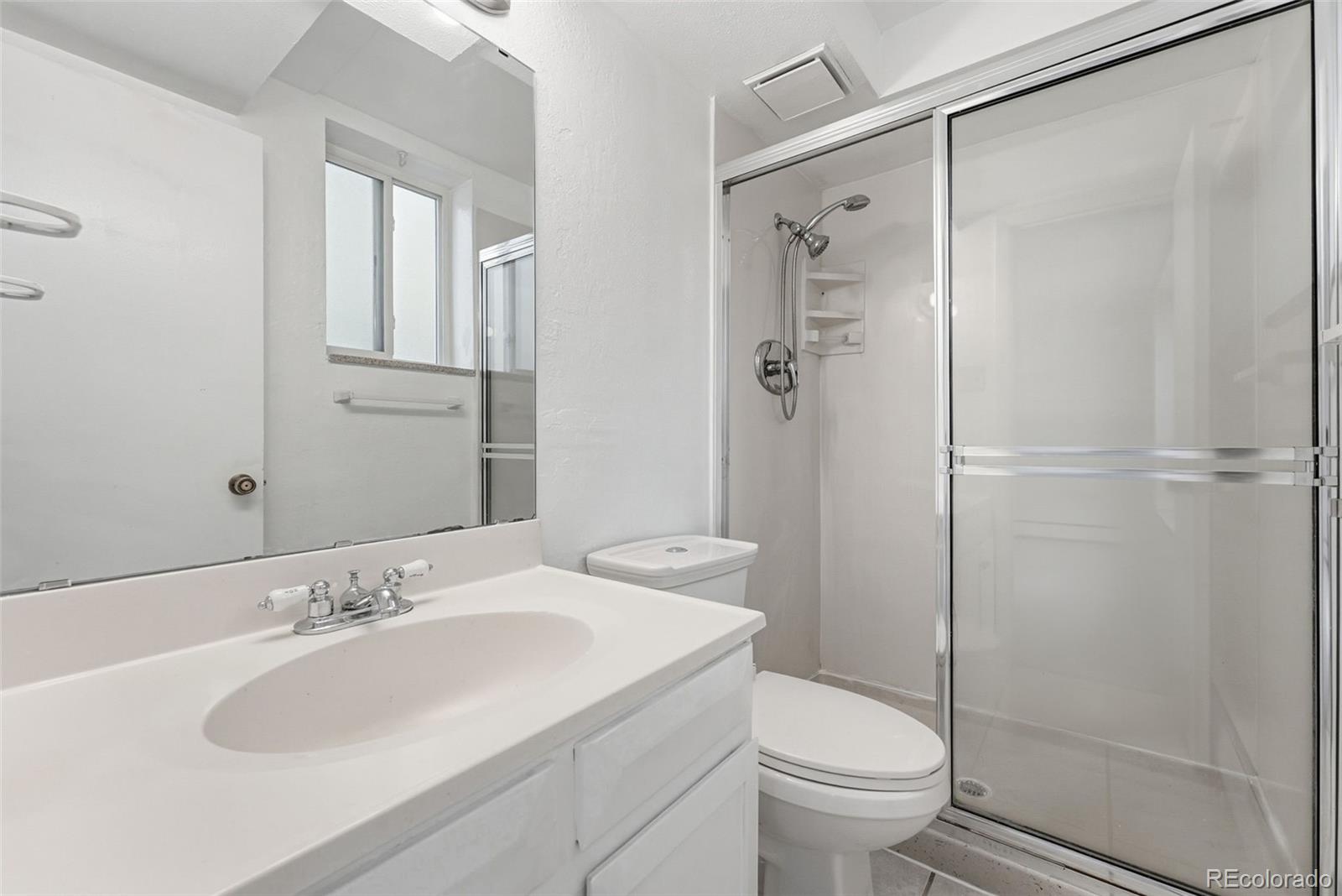 MLS Image #12 for 1050 n lafayette street,denver, Colorado