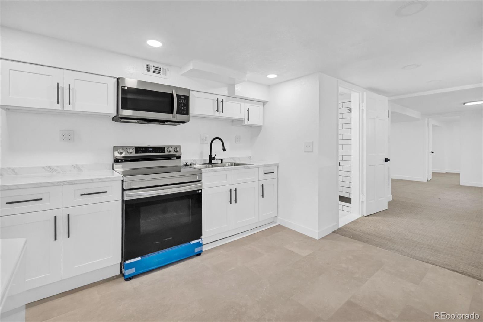MLS Image #14 for 1391  newton street,denver, Colorado