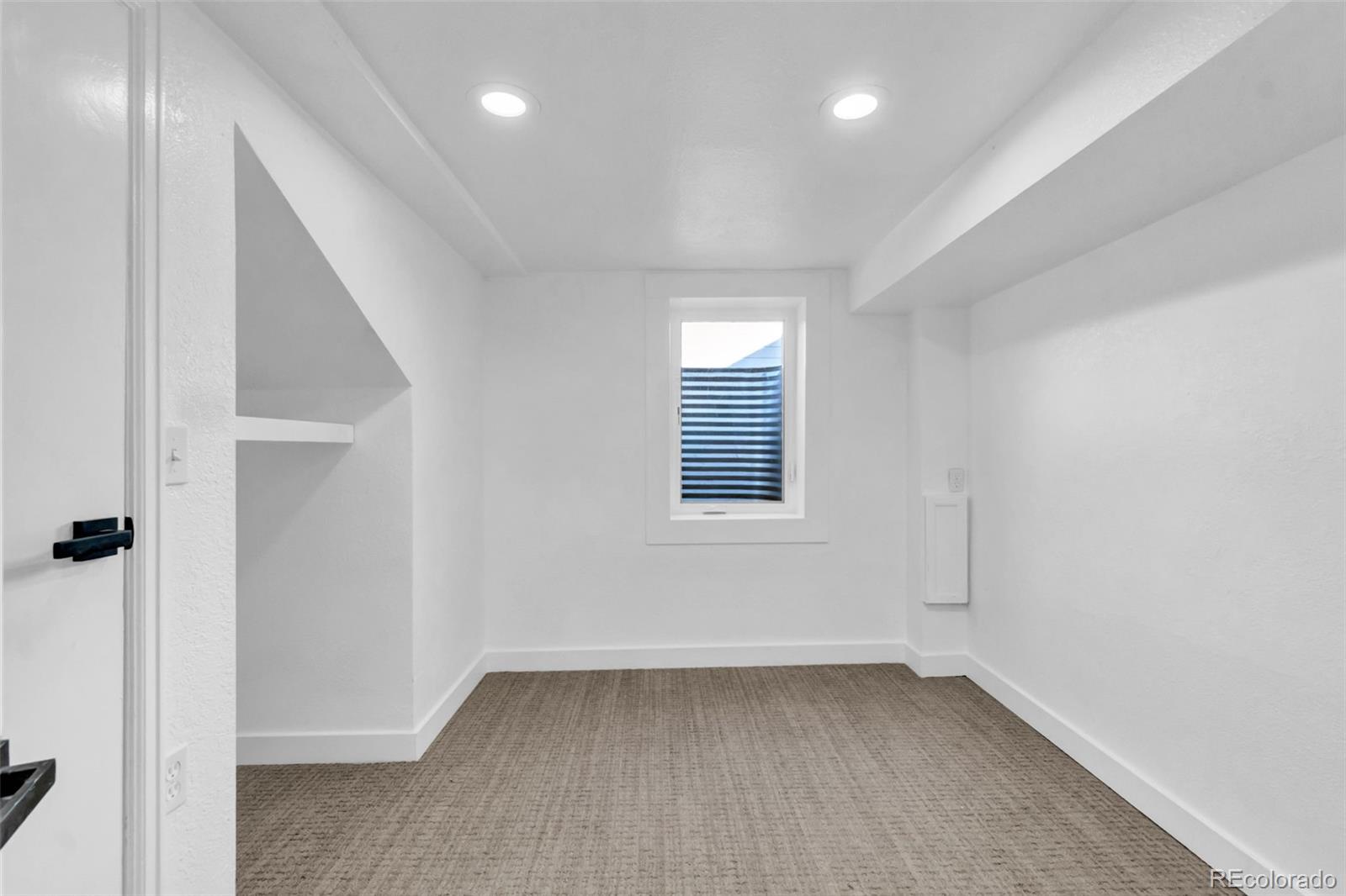MLS Image #15 for 1391  newton street,denver, Colorado