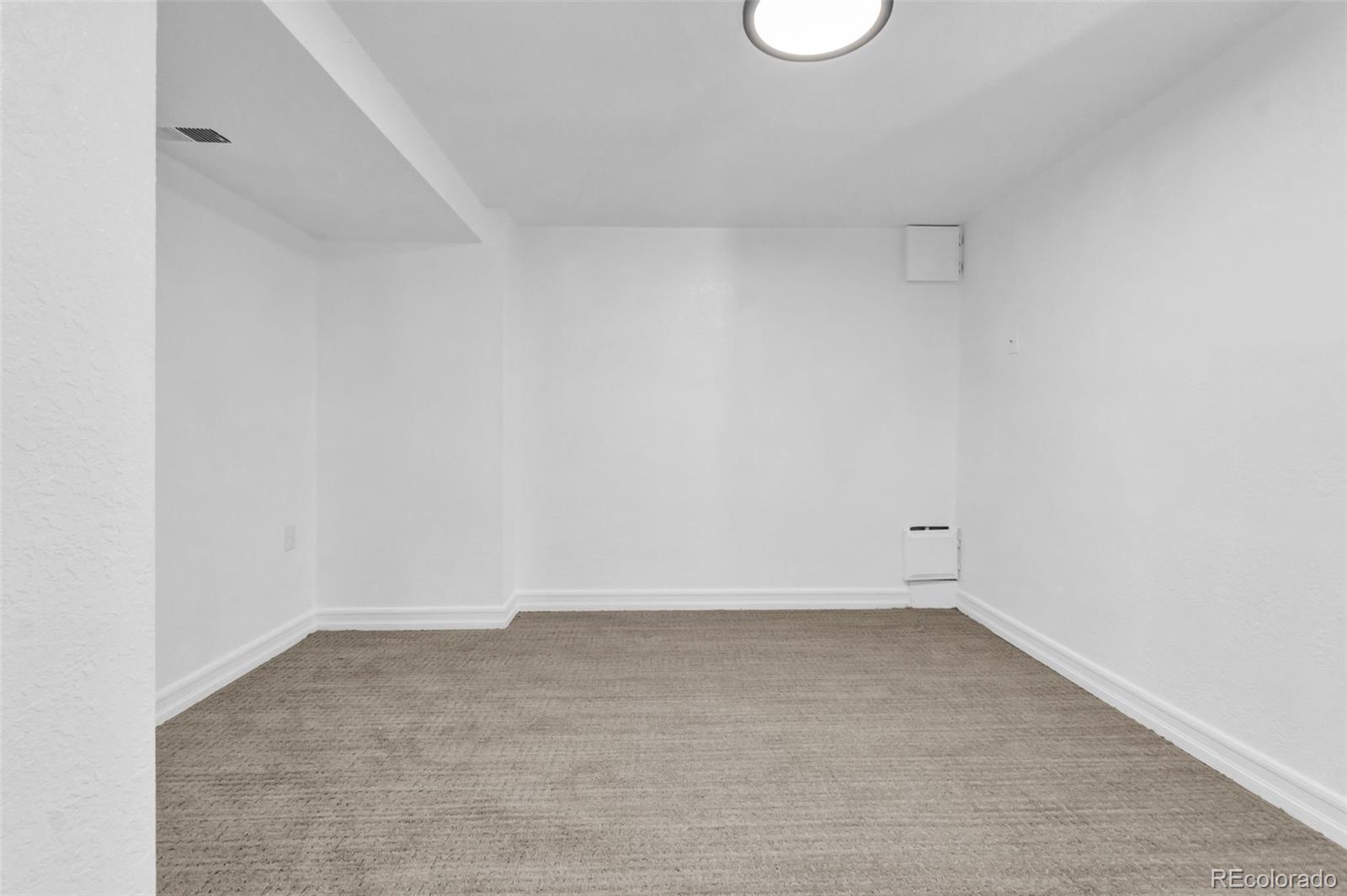 MLS Image #18 for 1391  newton street,denver, Colorado