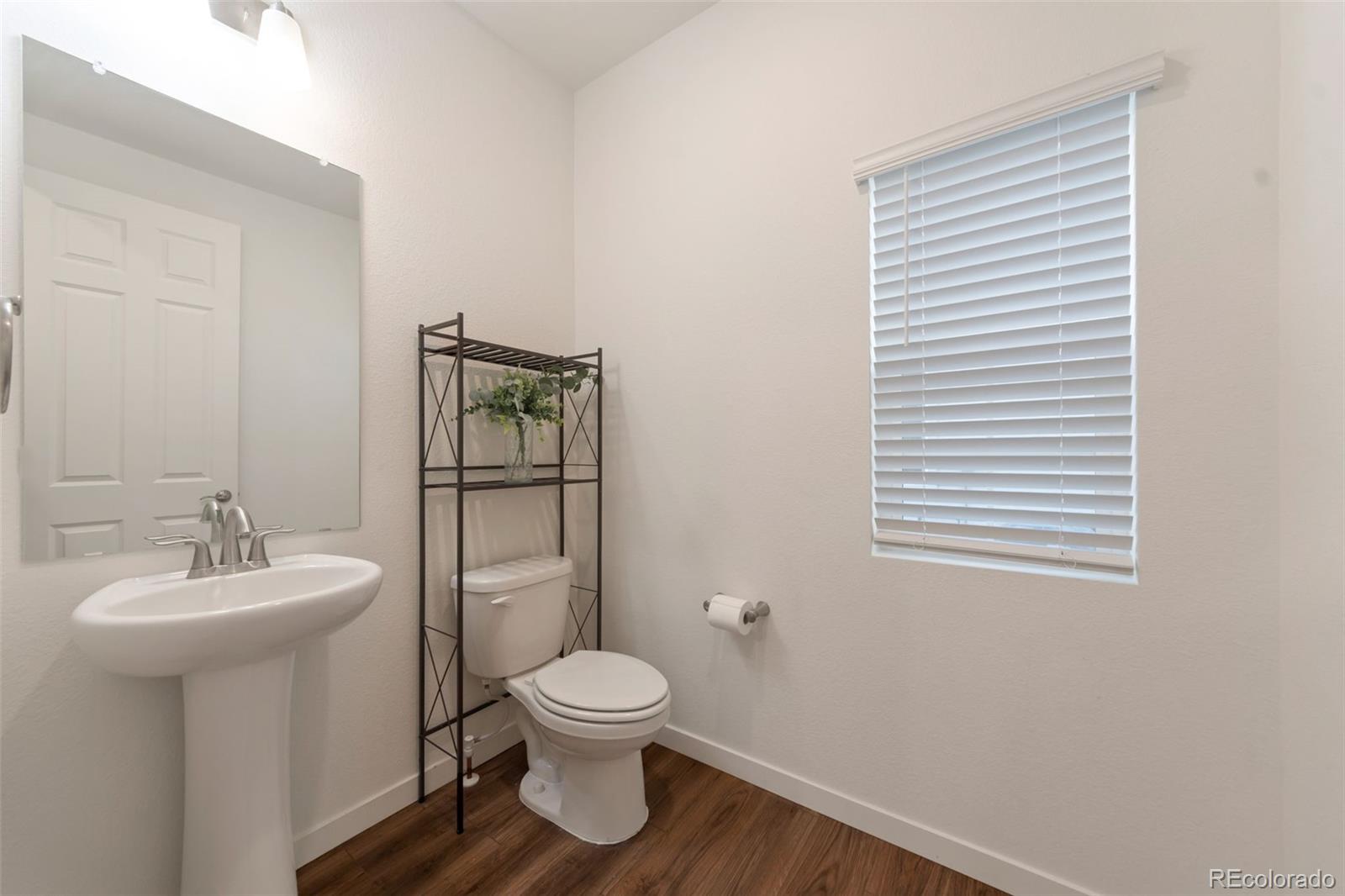 MLS Image #12 for 16595 e 110th avenue,commerce city, Colorado