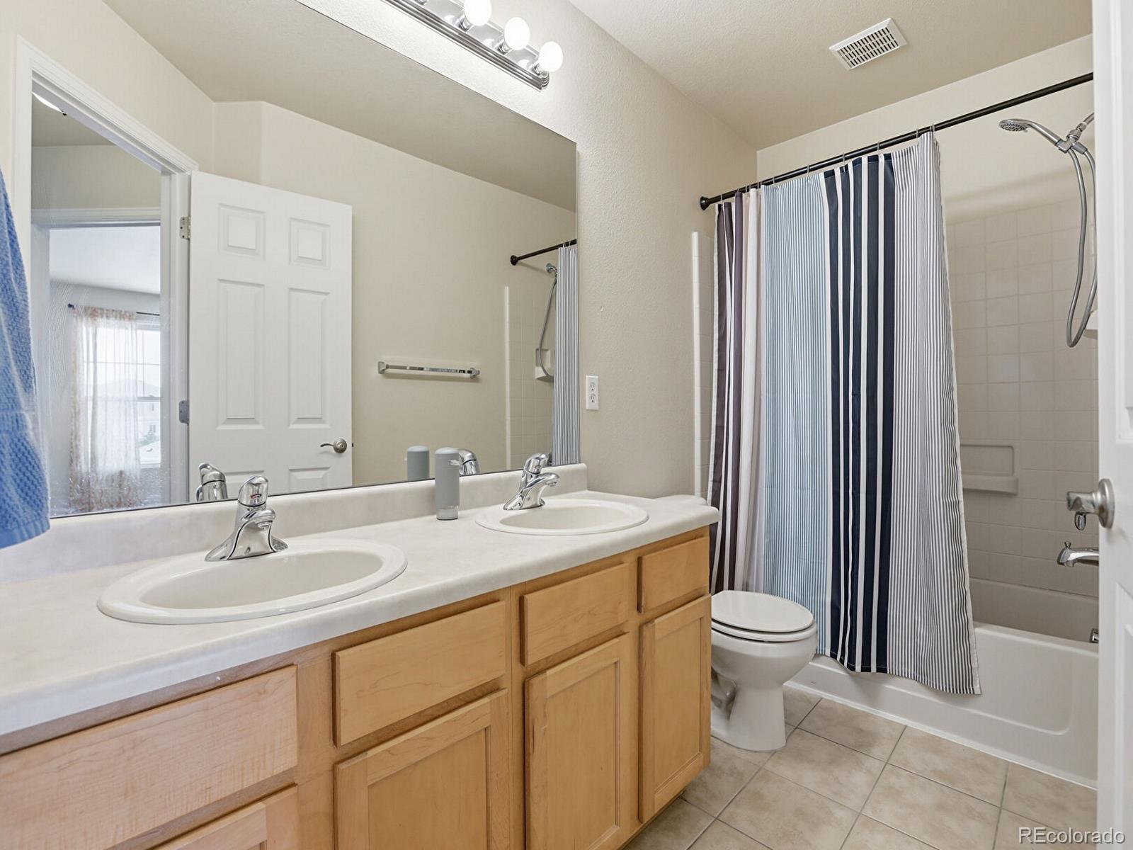 MLS Image #23 for 7243 s millbrook court,aurora, Colorado