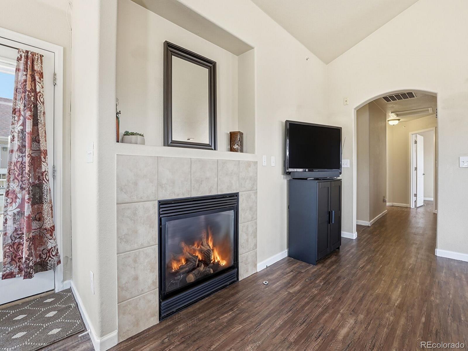 MLS Image #4 for 7243 s millbrook court,aurora, Colorado